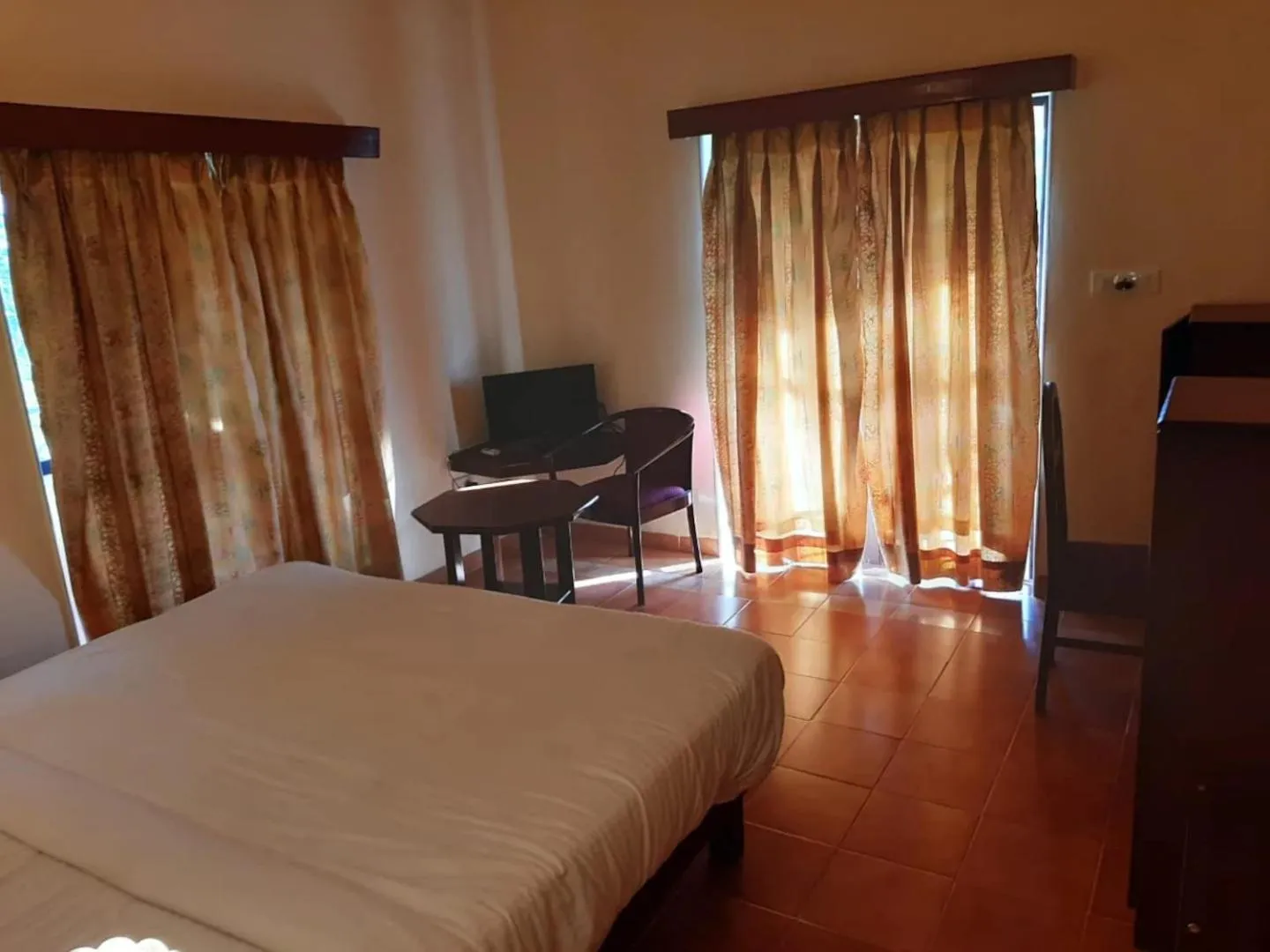 Bed in The Dhanhills - a valley view hotel in panchgani