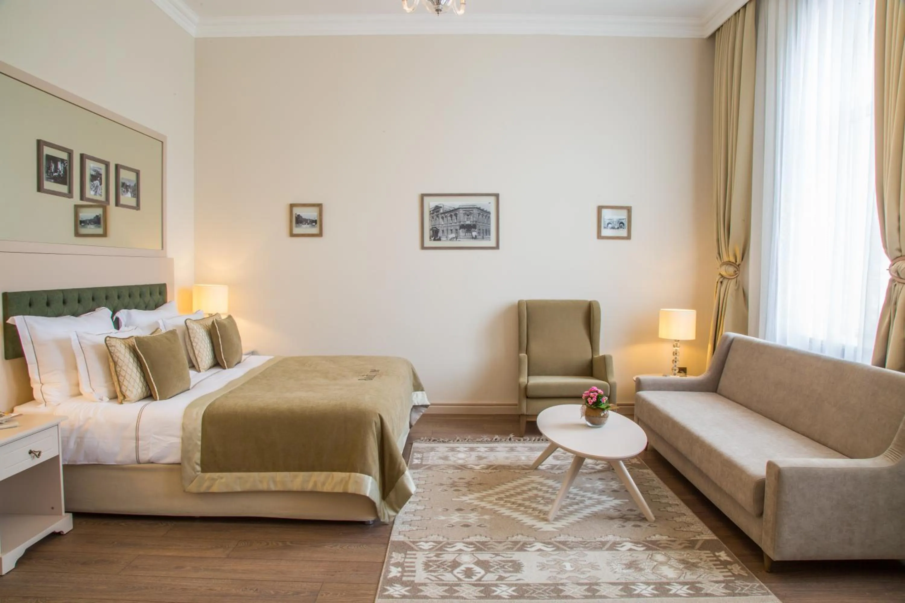 Bed in Boutique 19 Hotel