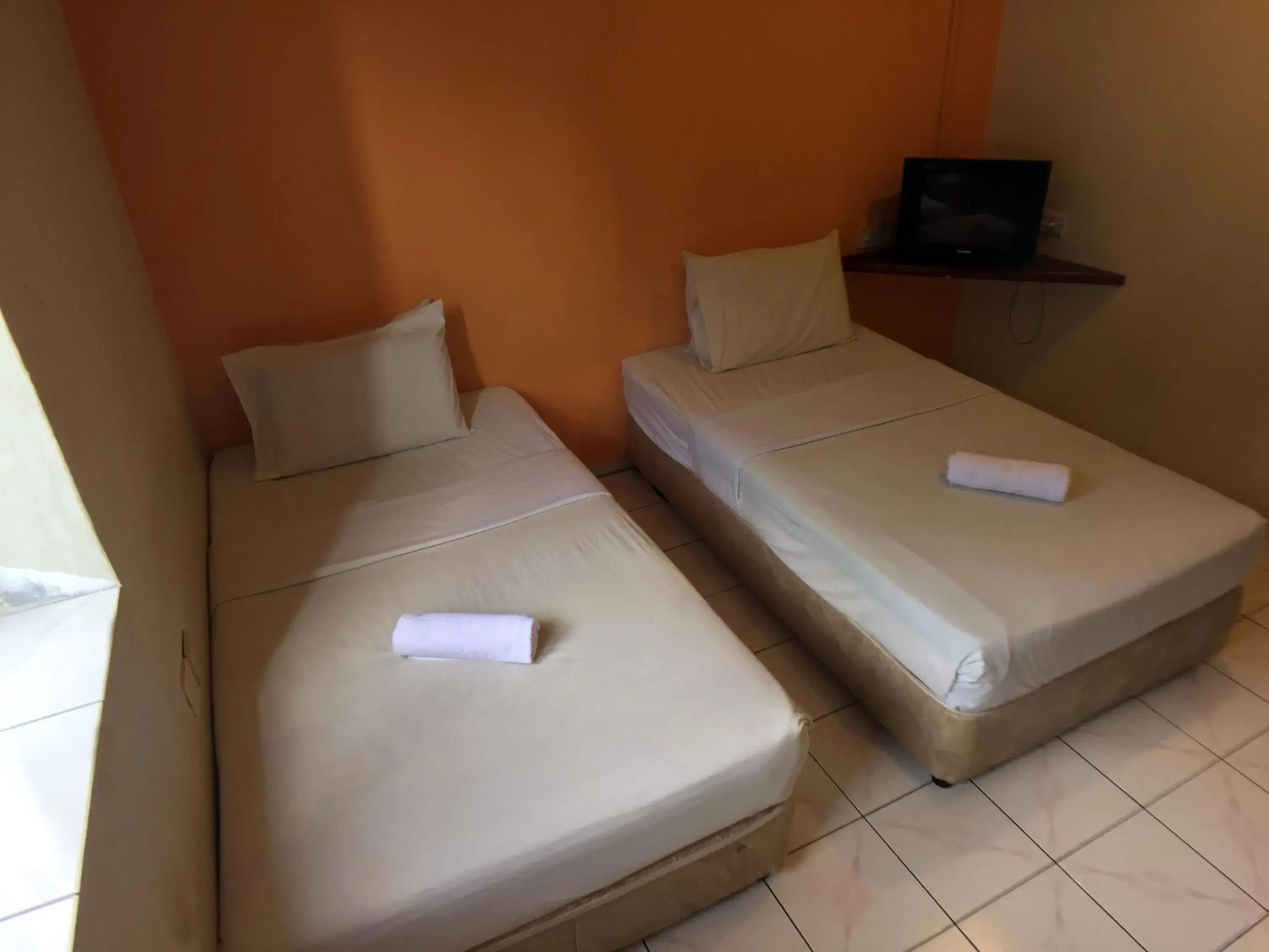 Family Room in Abell Residence Family Room in Abell Residence