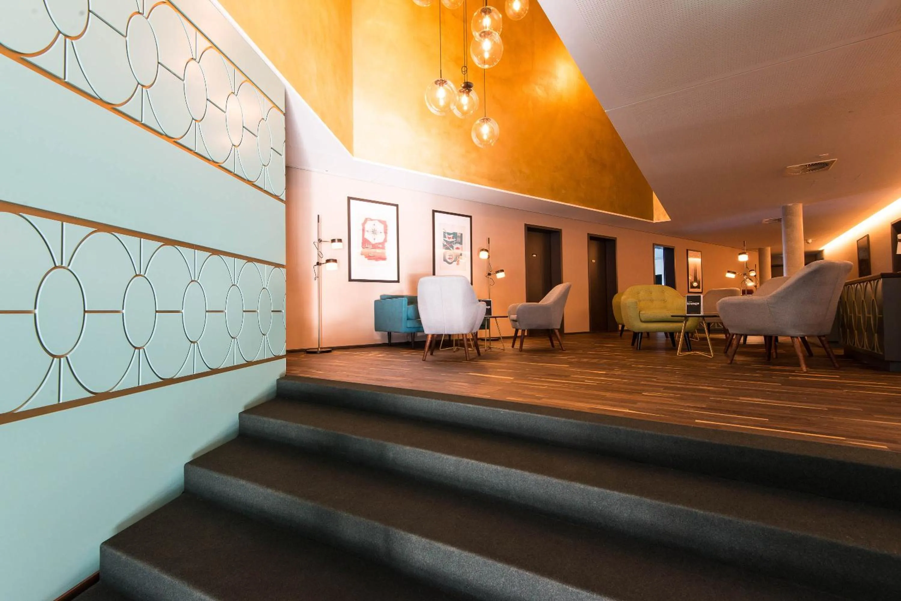 Lounge or bar in THE LIBERTY Hotel Bremerhaven BW Signature Collection