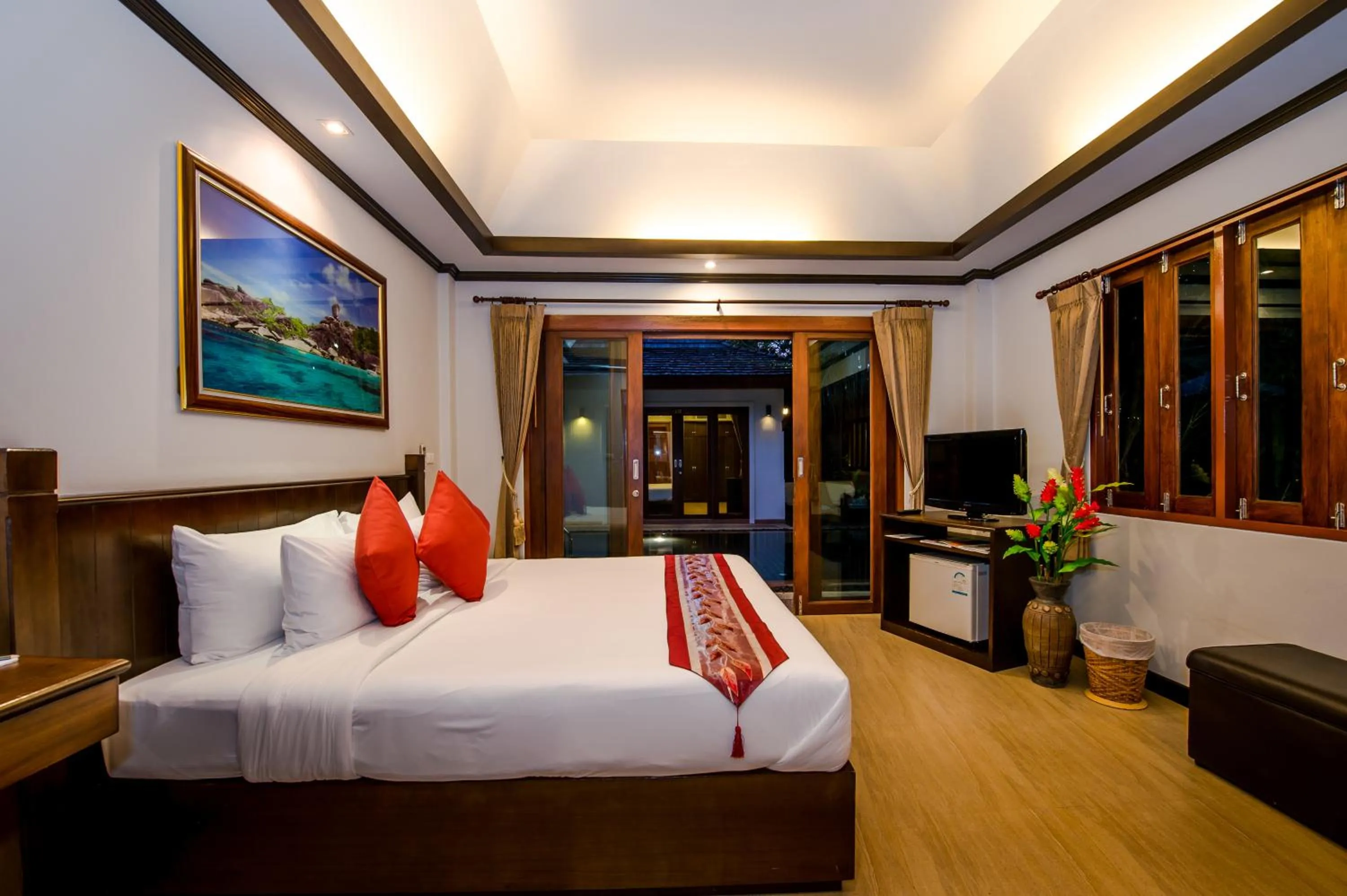 Photo of the whole room, Bed in Pai Tan Villas - SHA Extra Plus