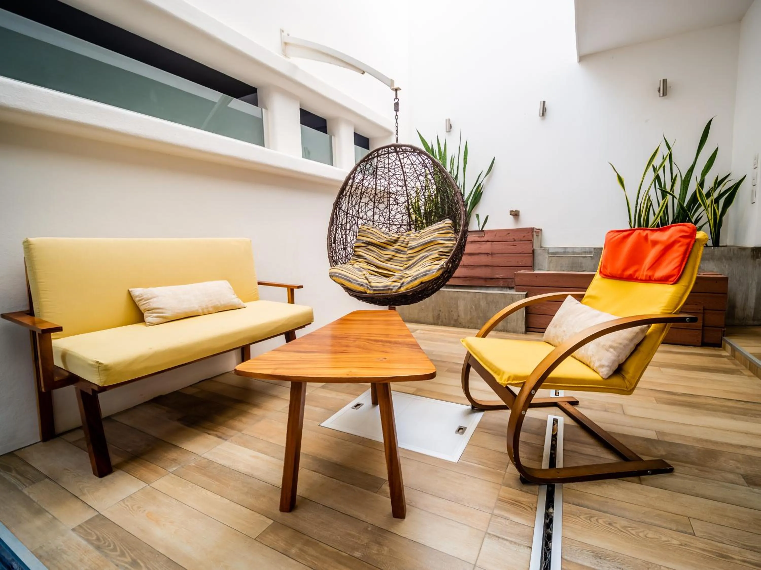 Seating area in Hotel DC Boutique & SPA
