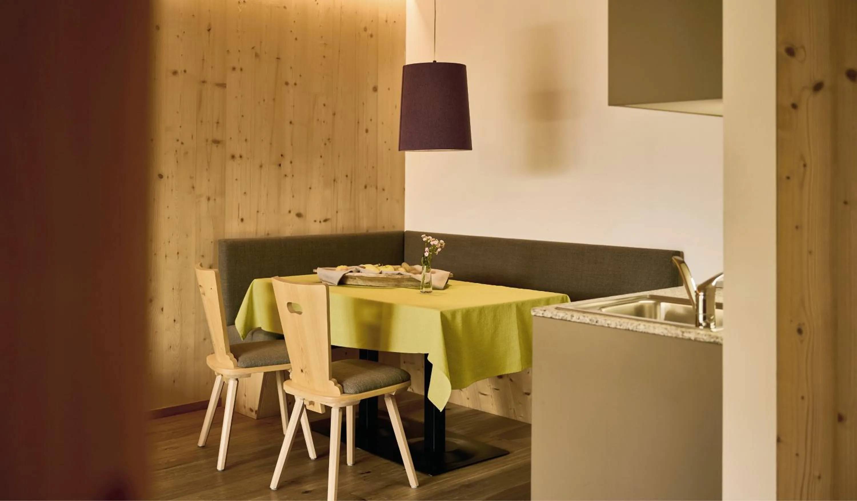 Dining area in Hirben Naturlaub