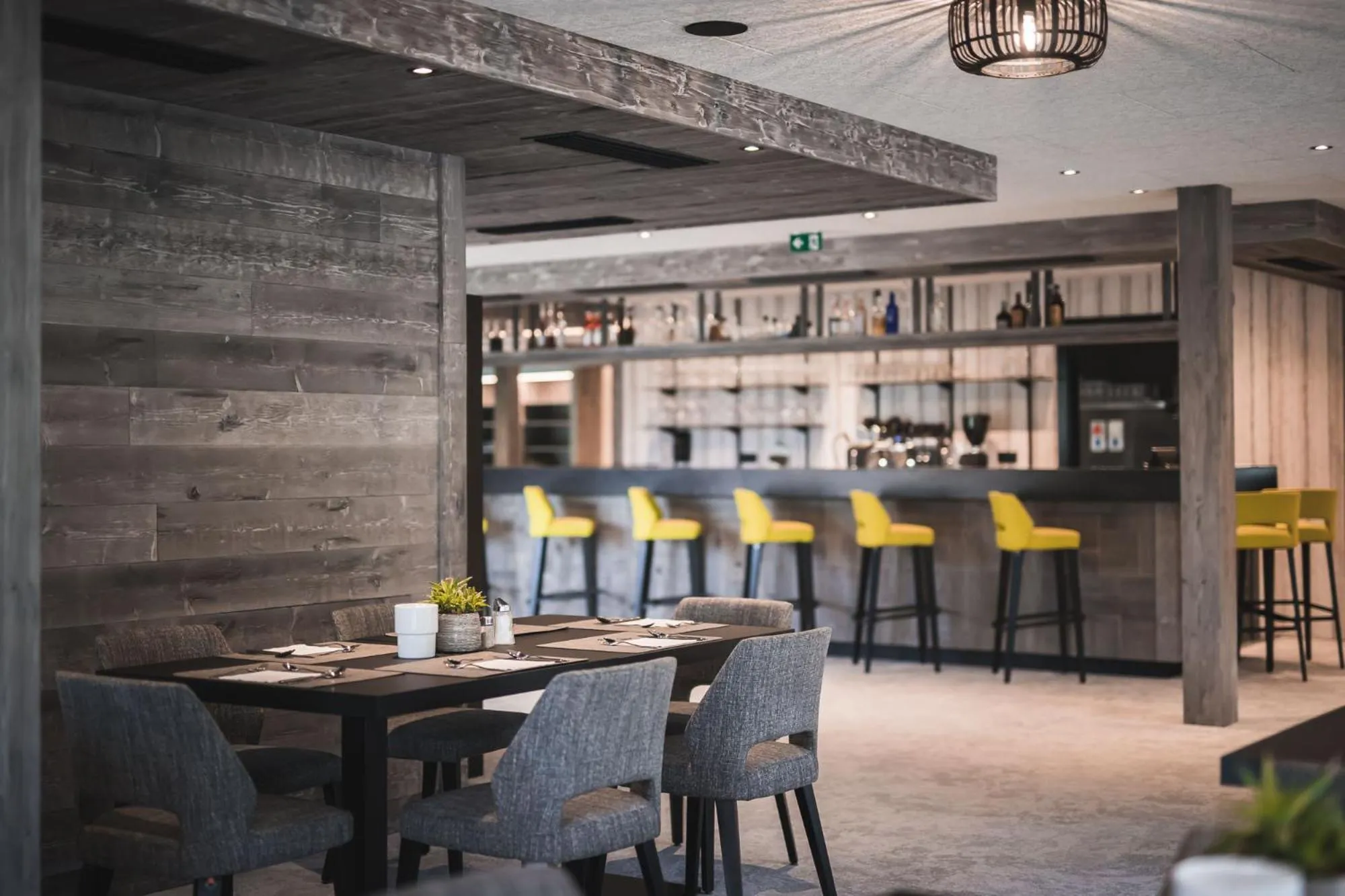 Restaurant/places to eat in Hirben Naturlaub