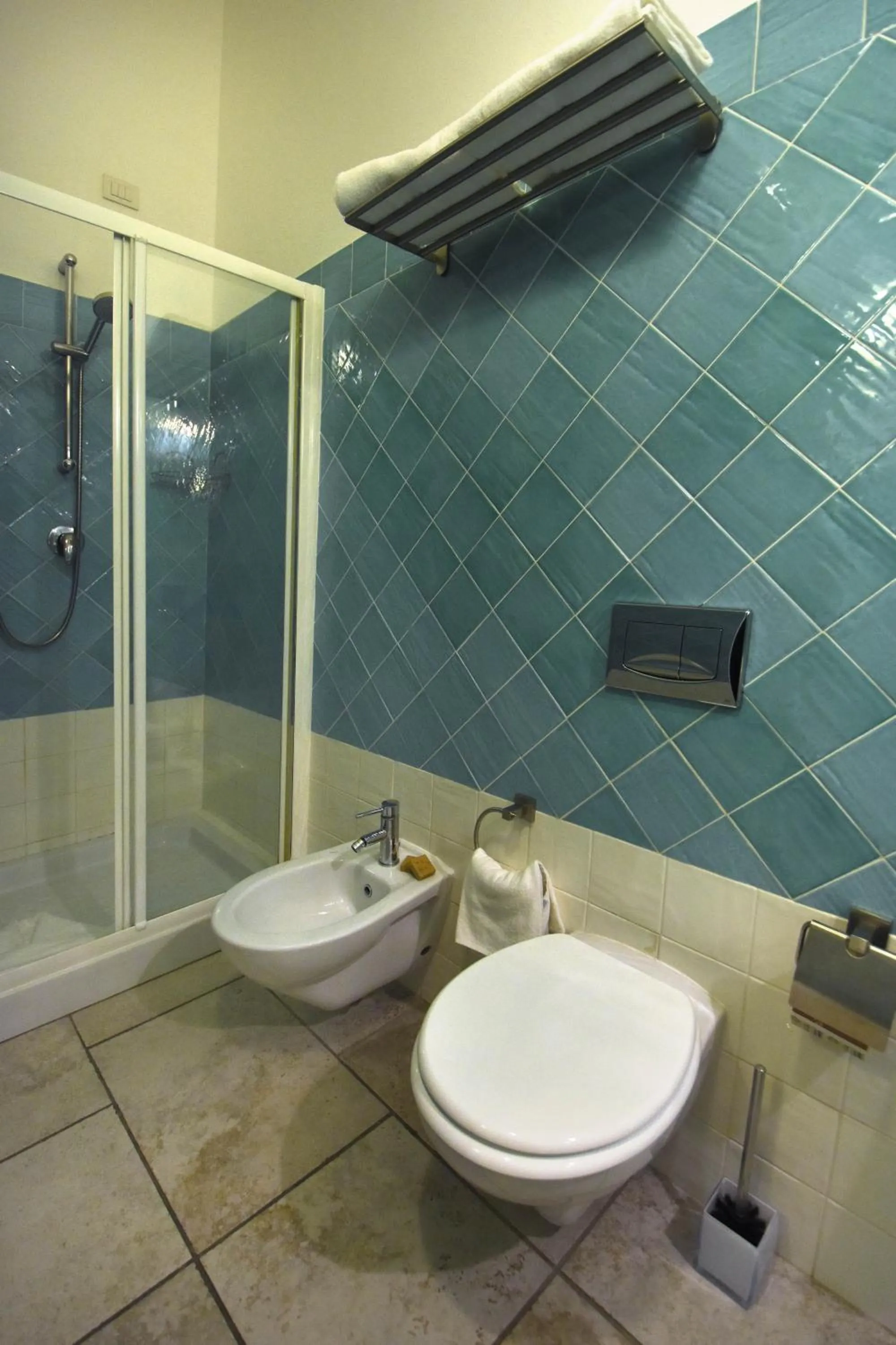 Shower in Hotel I Graniti