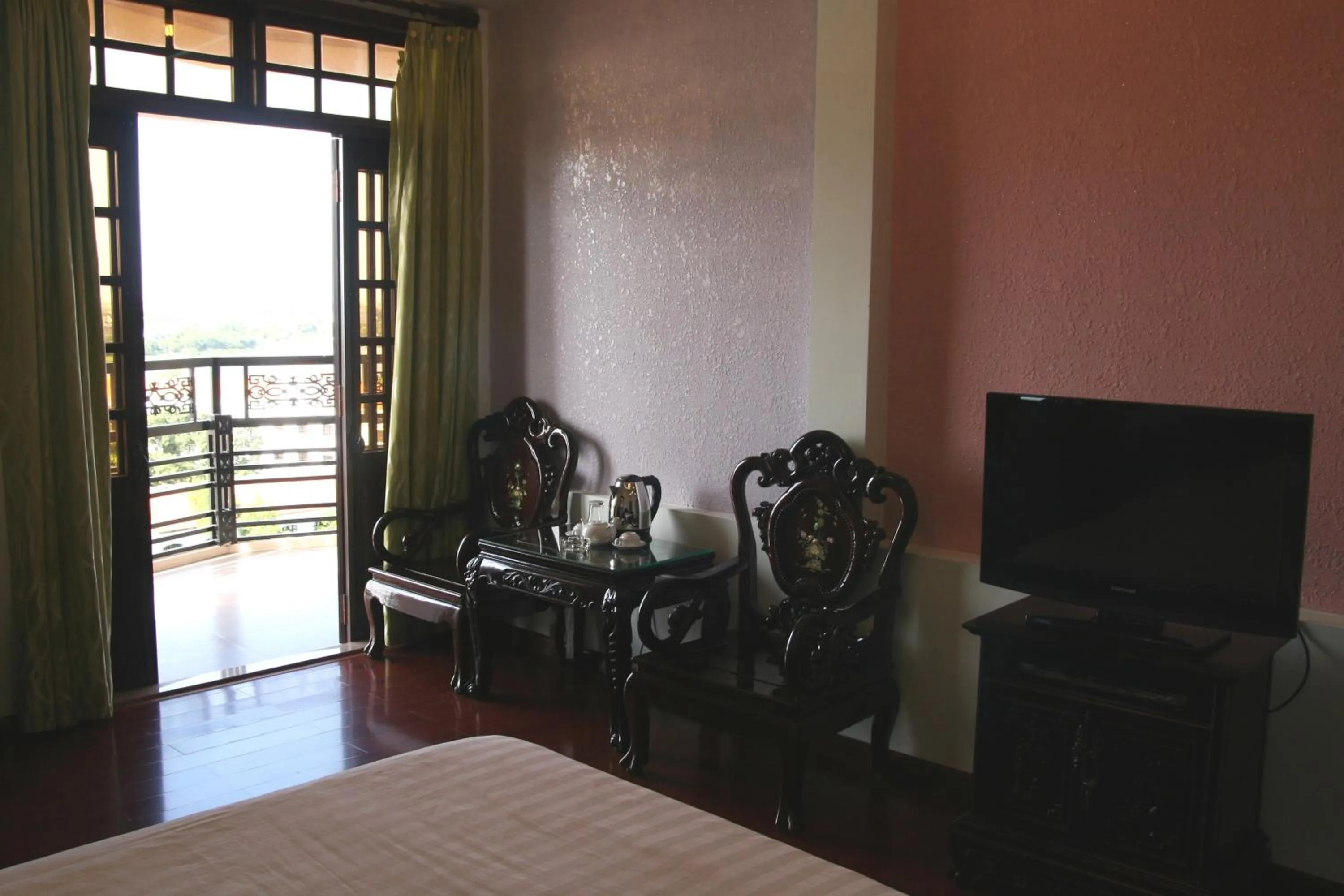 Photo of the whole room, Bed in Thai Binh II Hotel