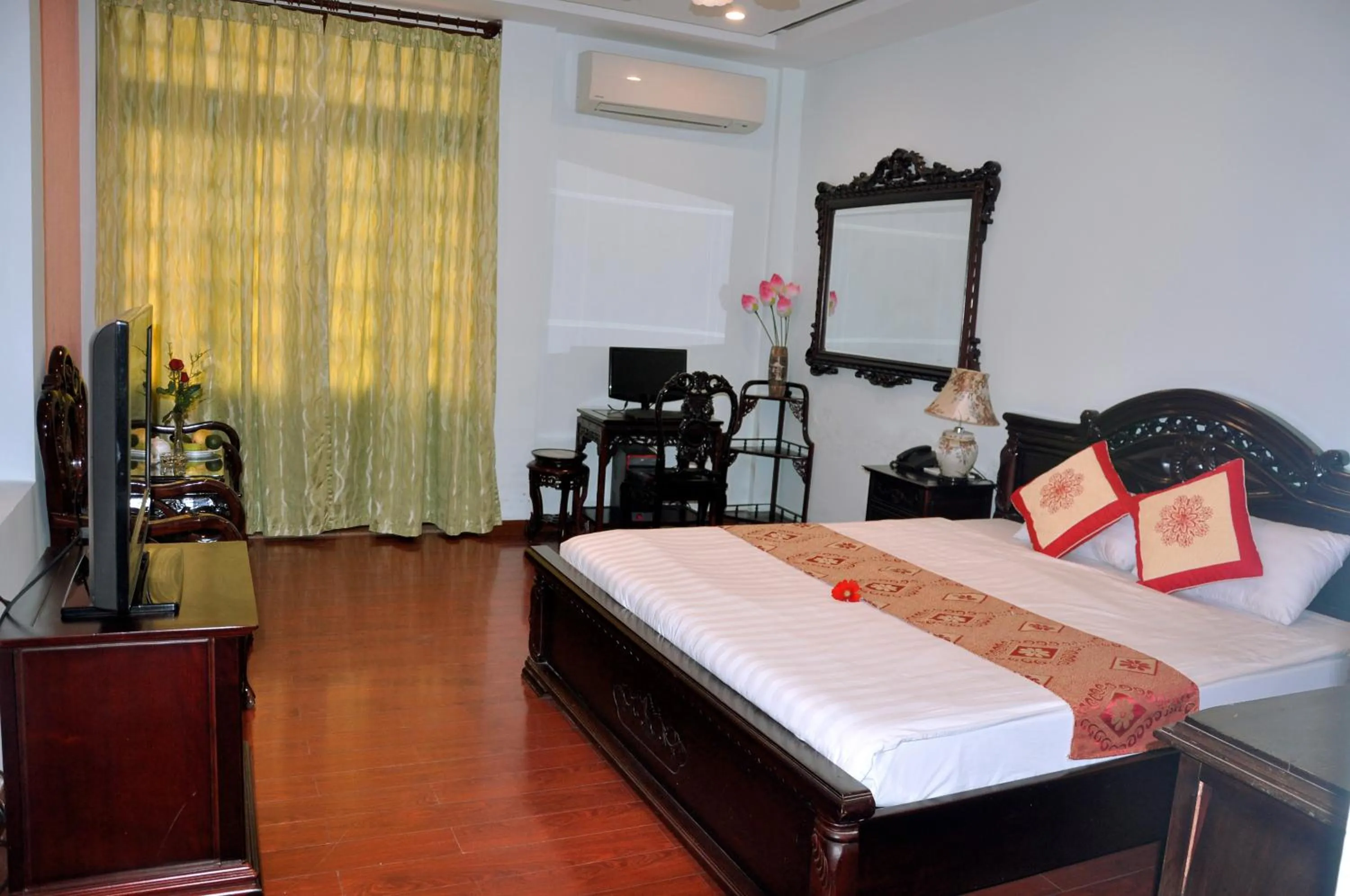 Bed in Thai Binh II Hotel