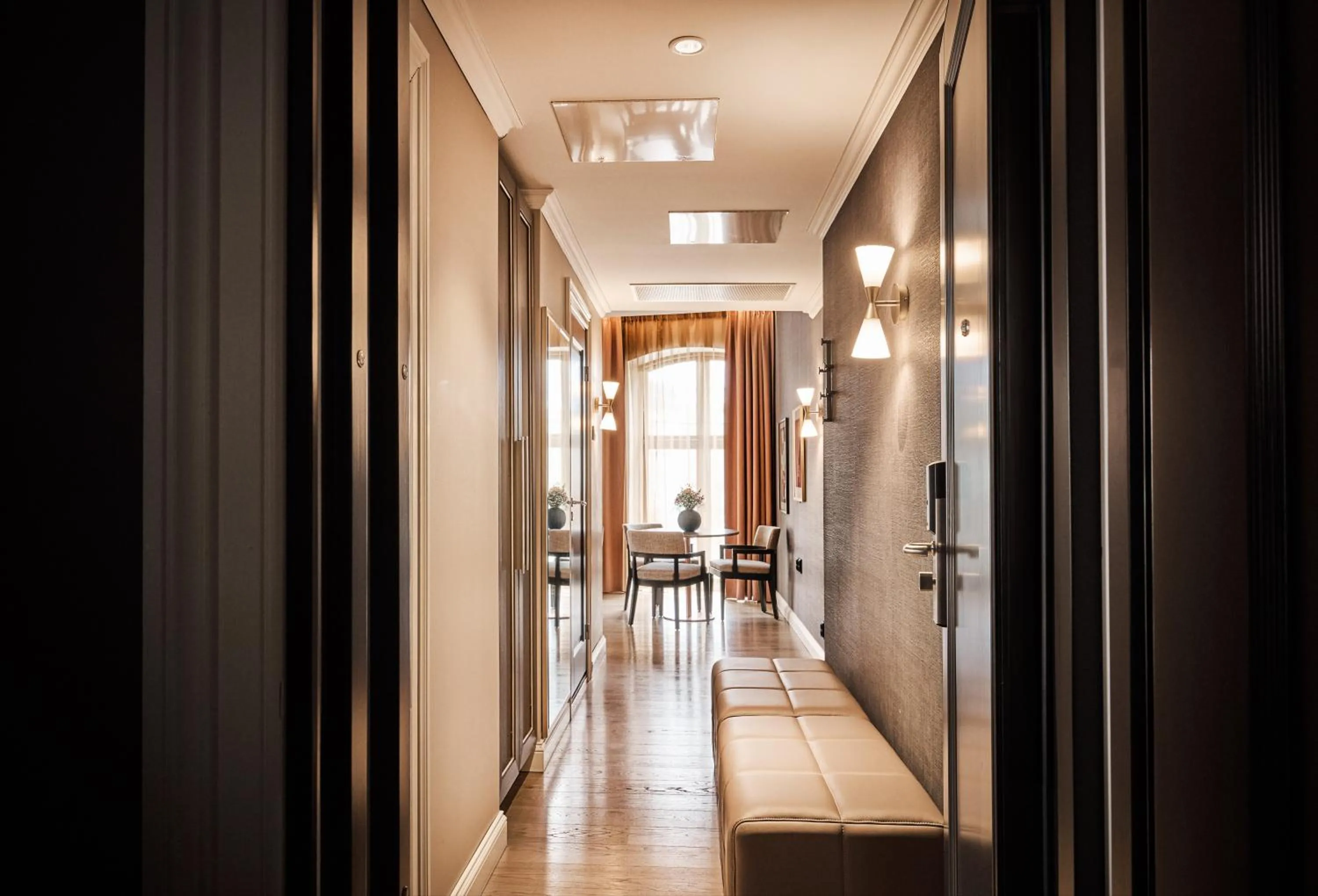 Opus 16, a Member of Small Luxury Hotels