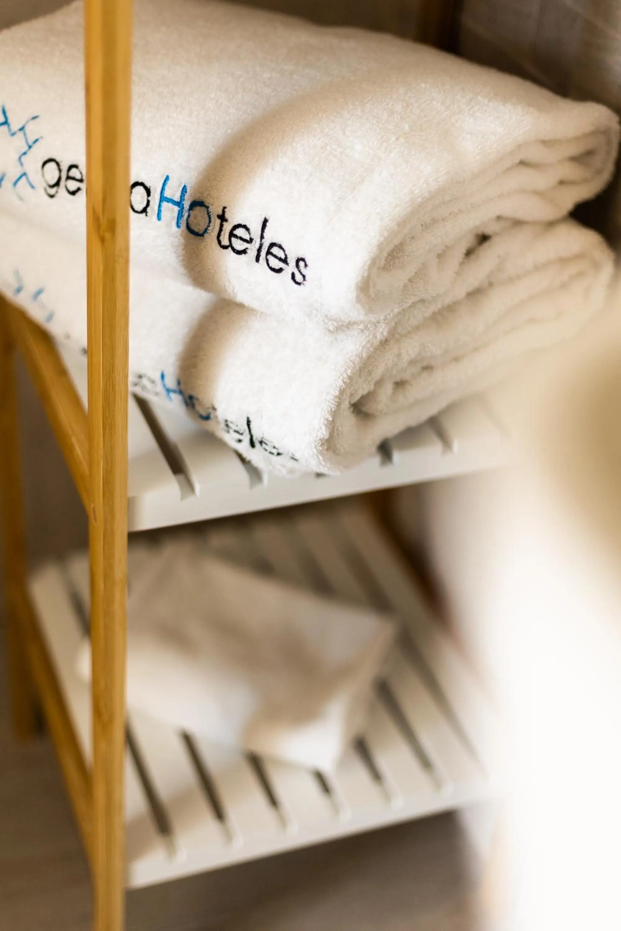 towels, Bed in Principia Suites