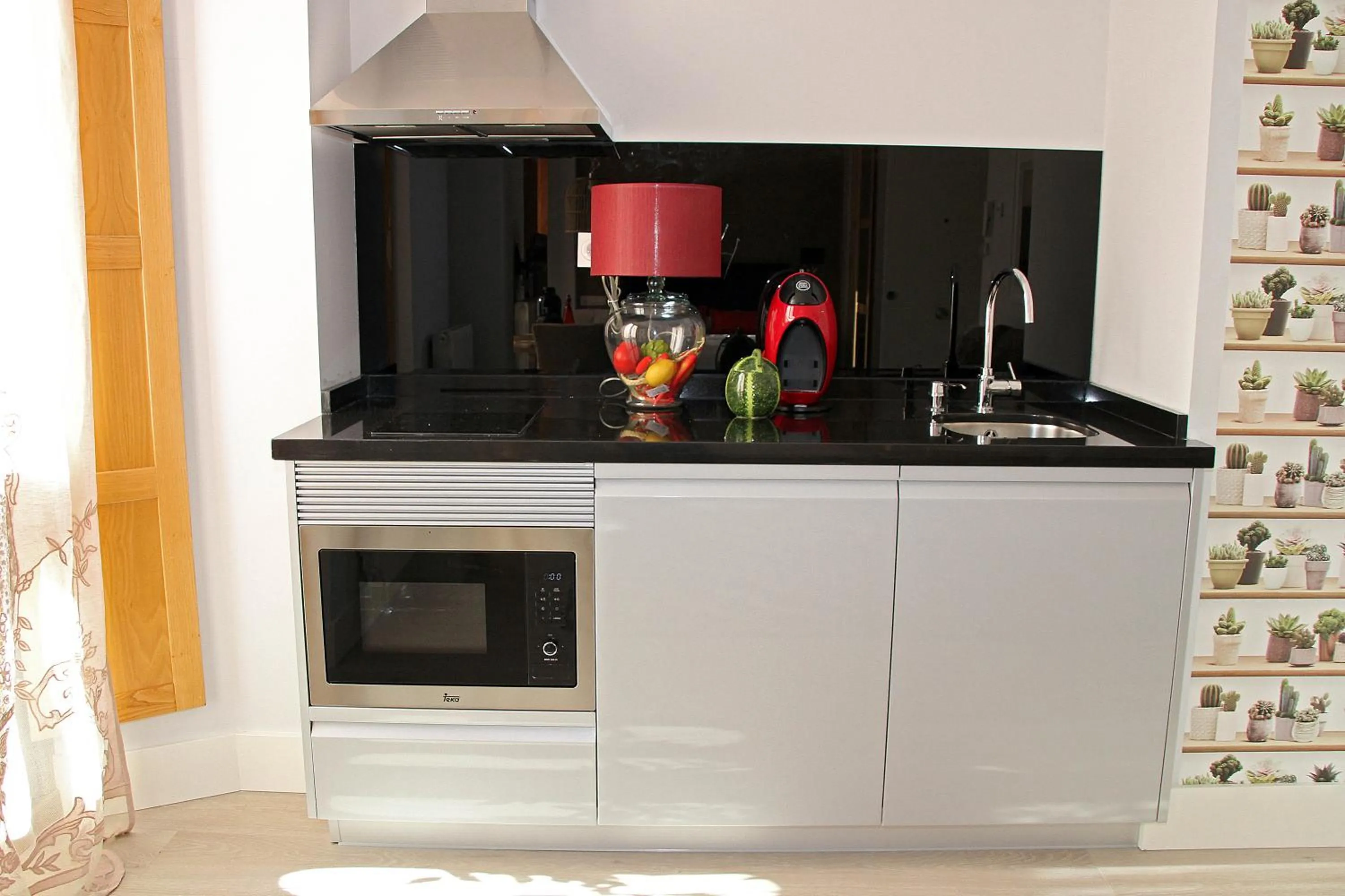 Kitchen or kitchenette in Principia Suites