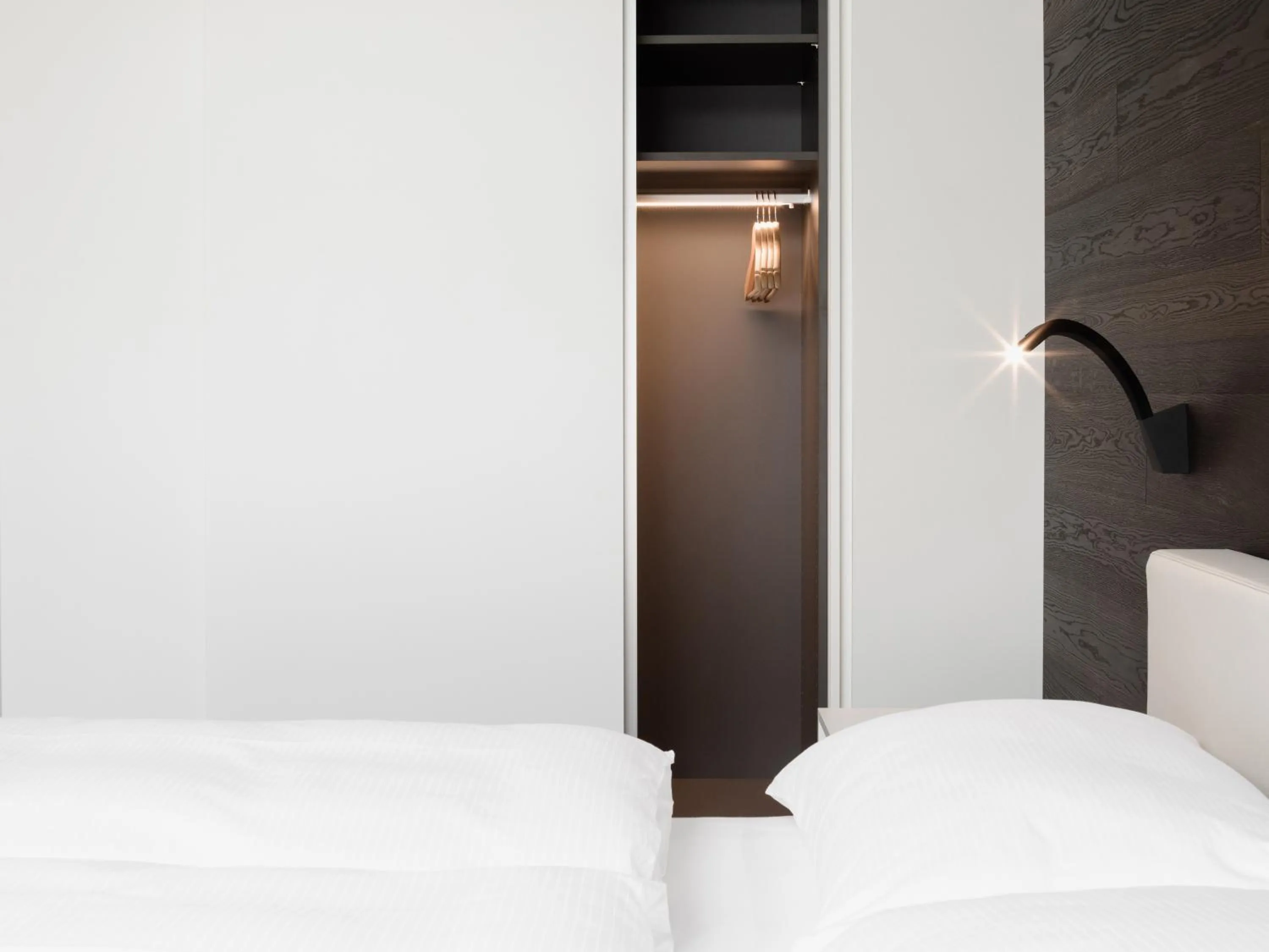 Decorative detail, Bed in Guesthouse Suiteseven