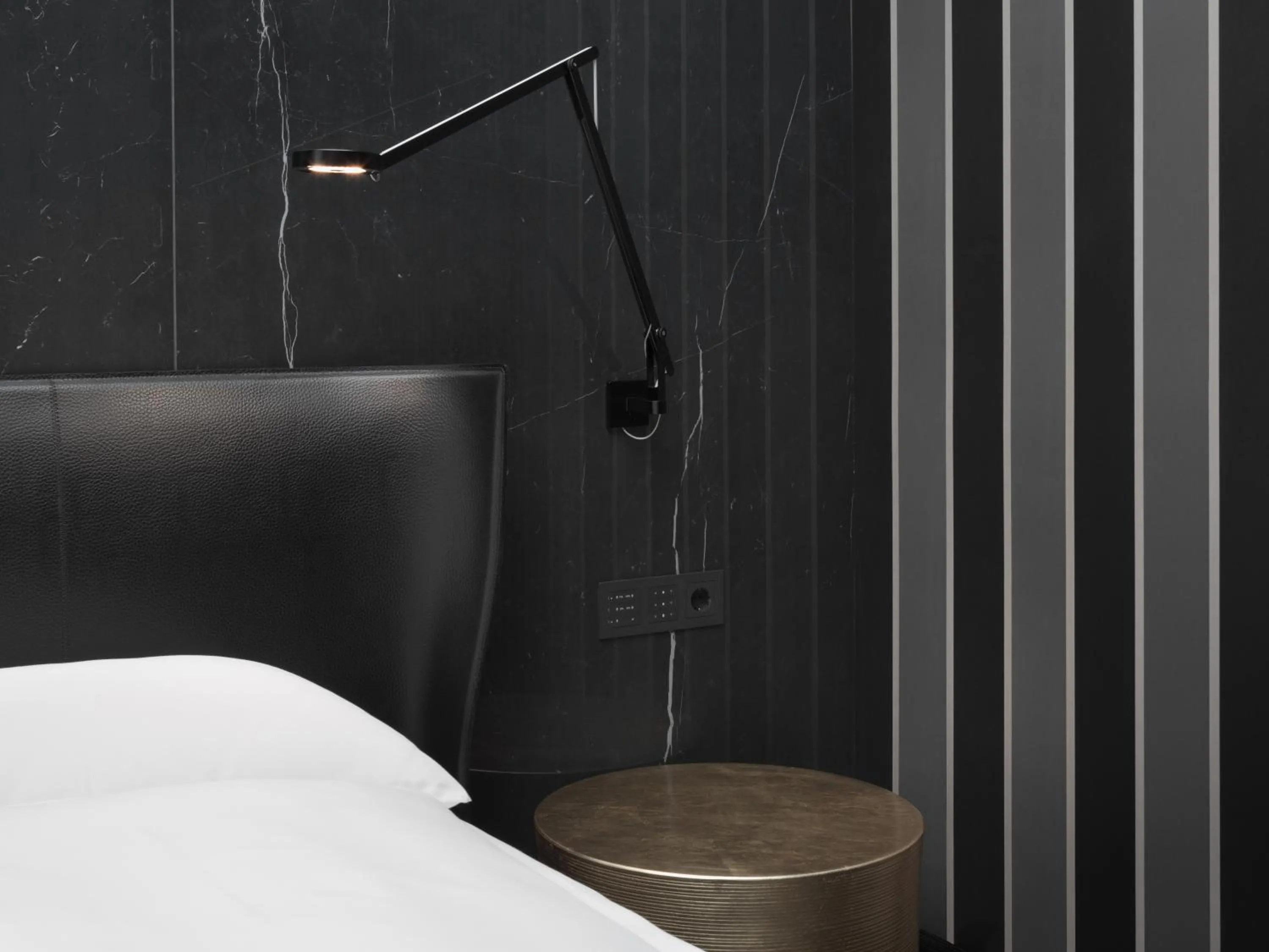 Photo of the whole room, Bed in Guesthouse Suiteseven