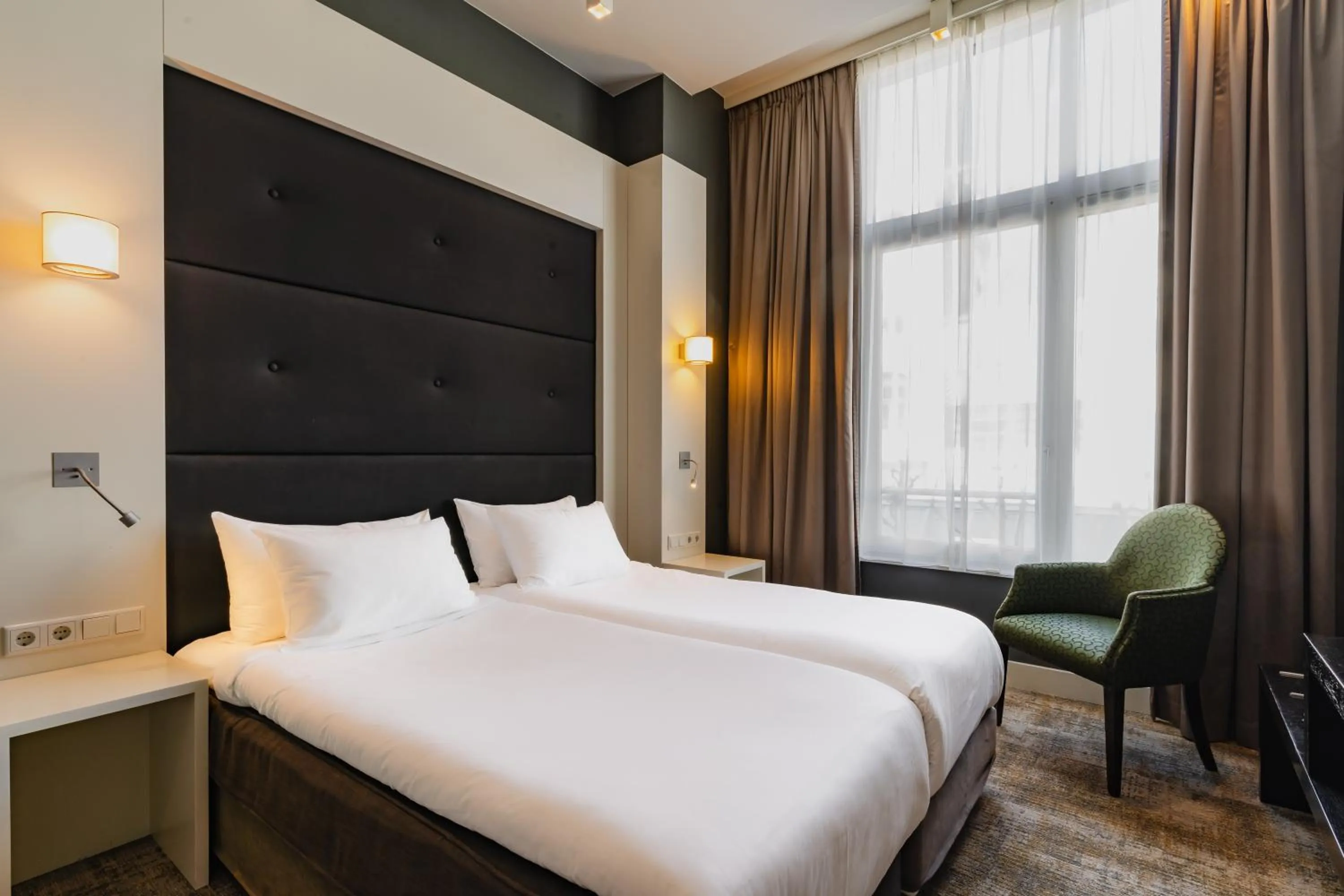 Bed in Hotel JL No76