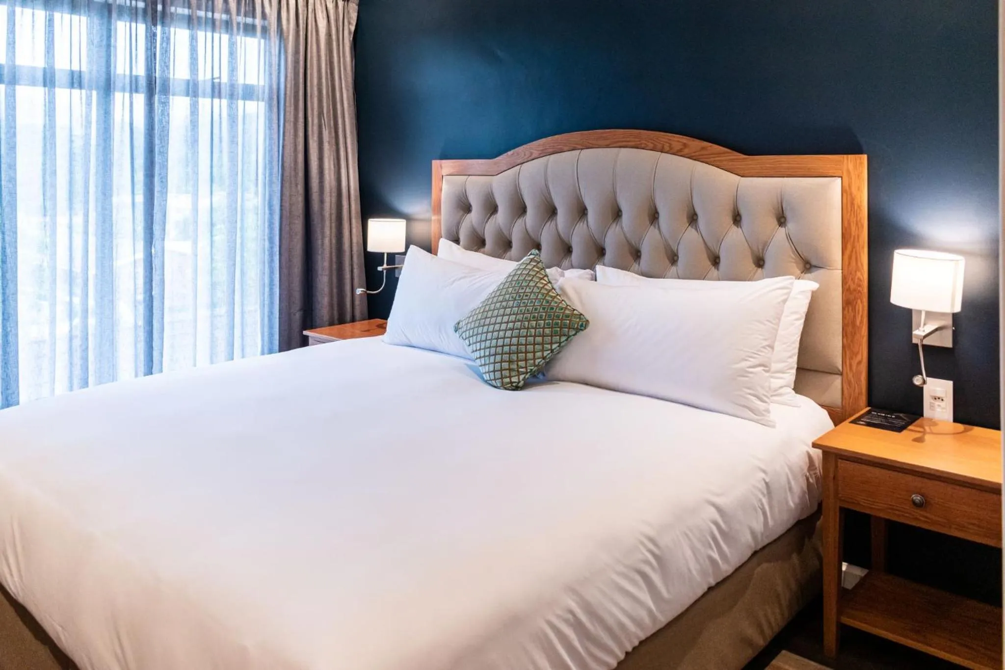 Bed in Premier Express Inn George