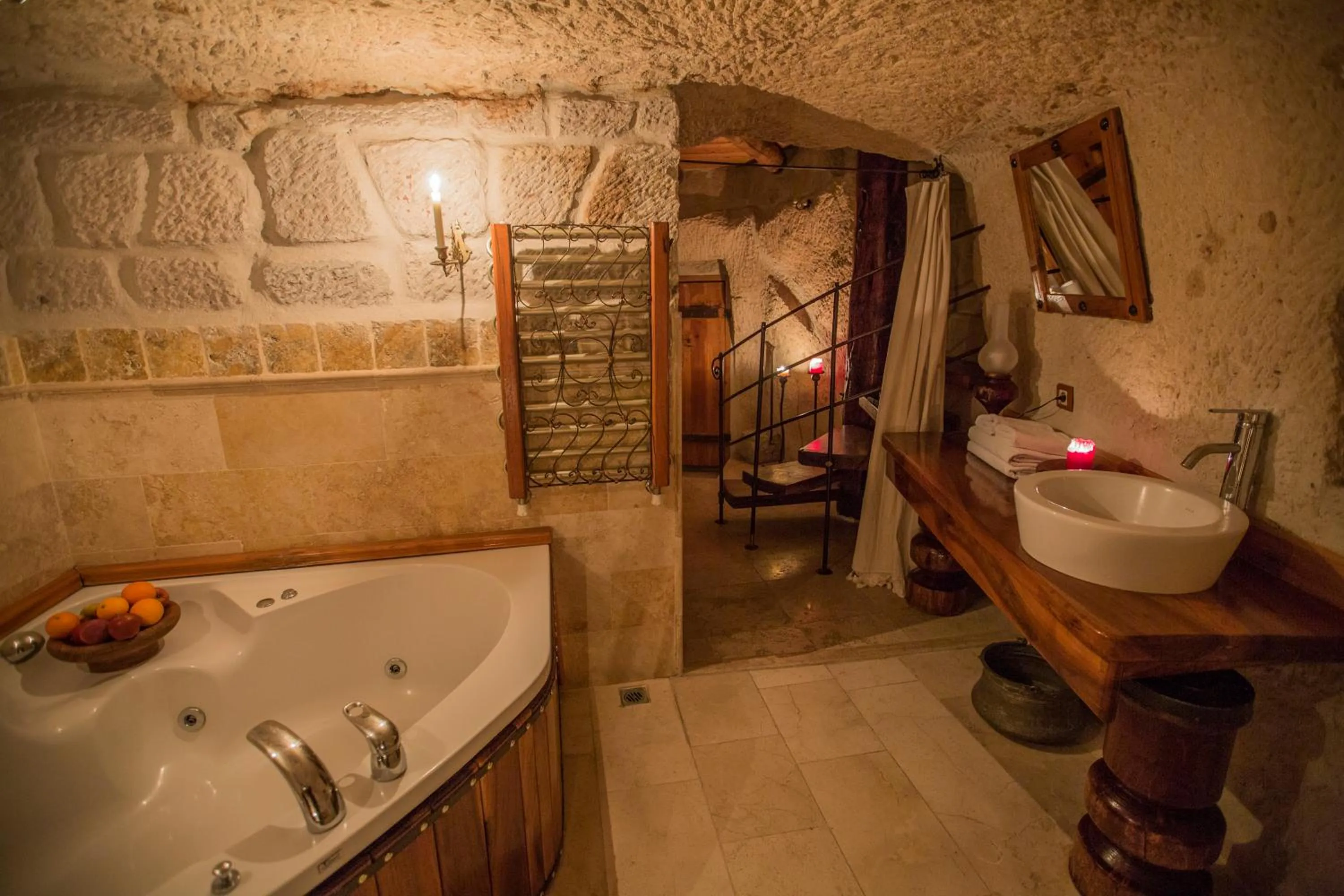 Bathroom in Koza Cave Hotel
