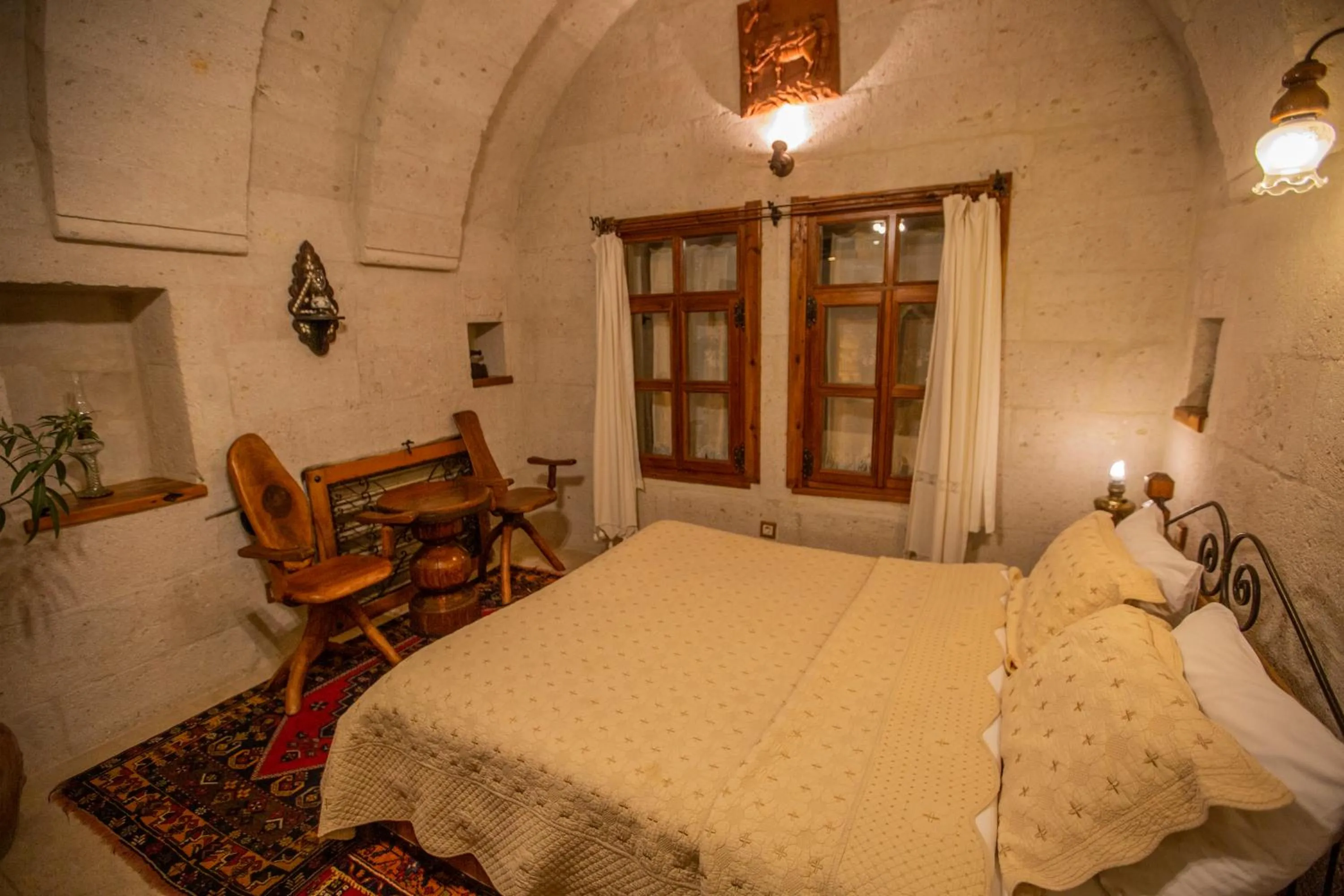 Photo of the whole room, Bed in Koza Cave Hotel