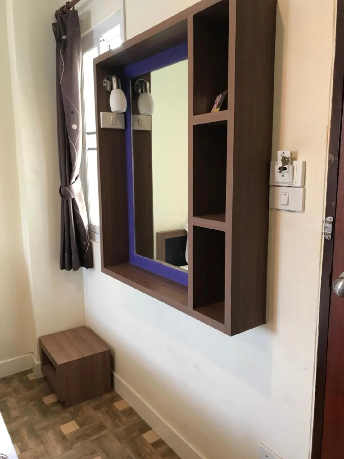 Area and facilities in Samsen Sam Place