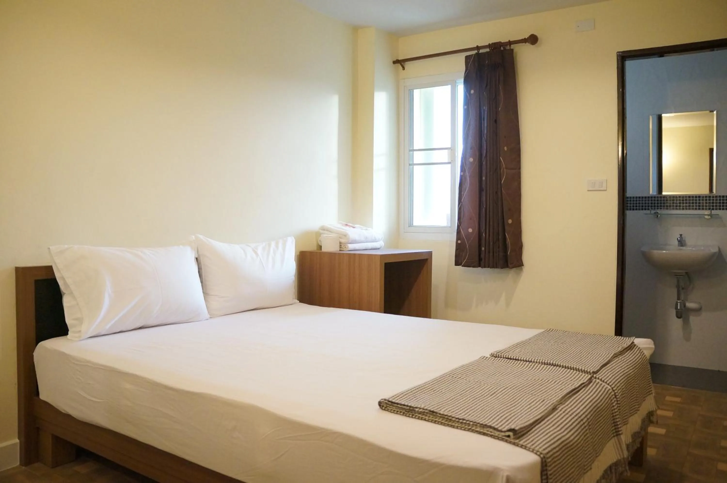 Bed in Samsen Sam Place