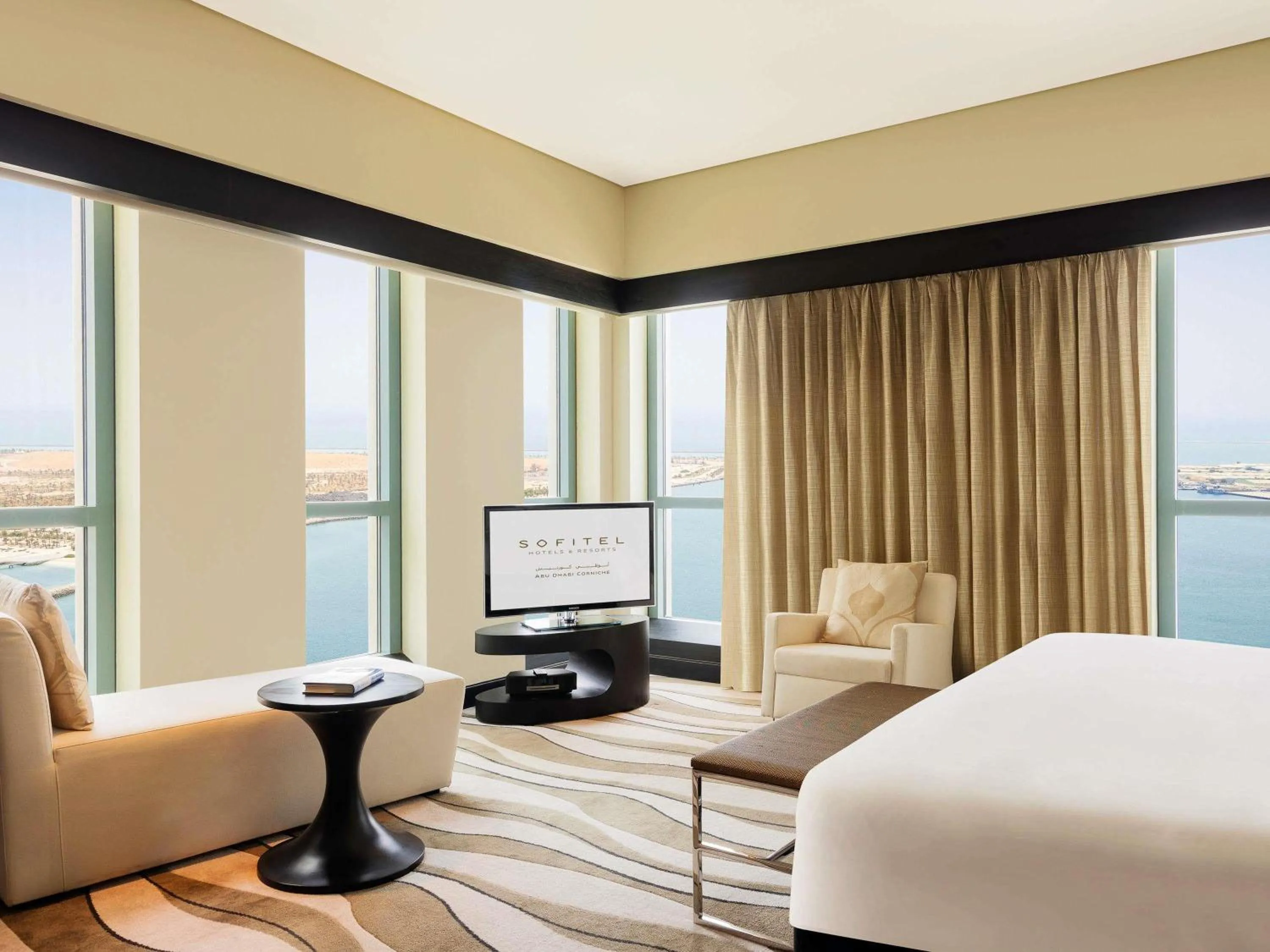 Bedroom, Bed in Sofitel Abu Dhabi Corniche