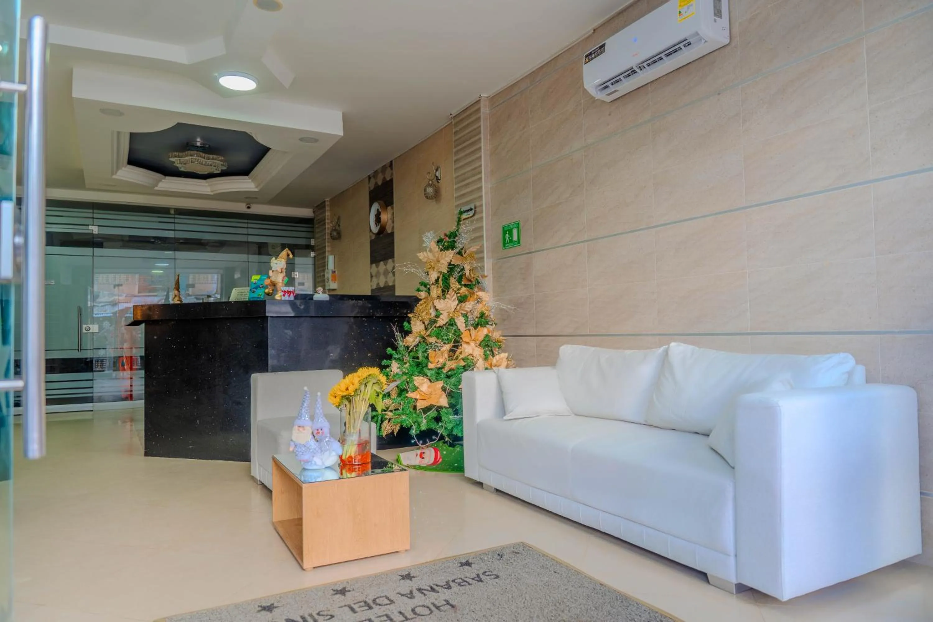 Lobby or reception in Hotel Sabana del Sinu