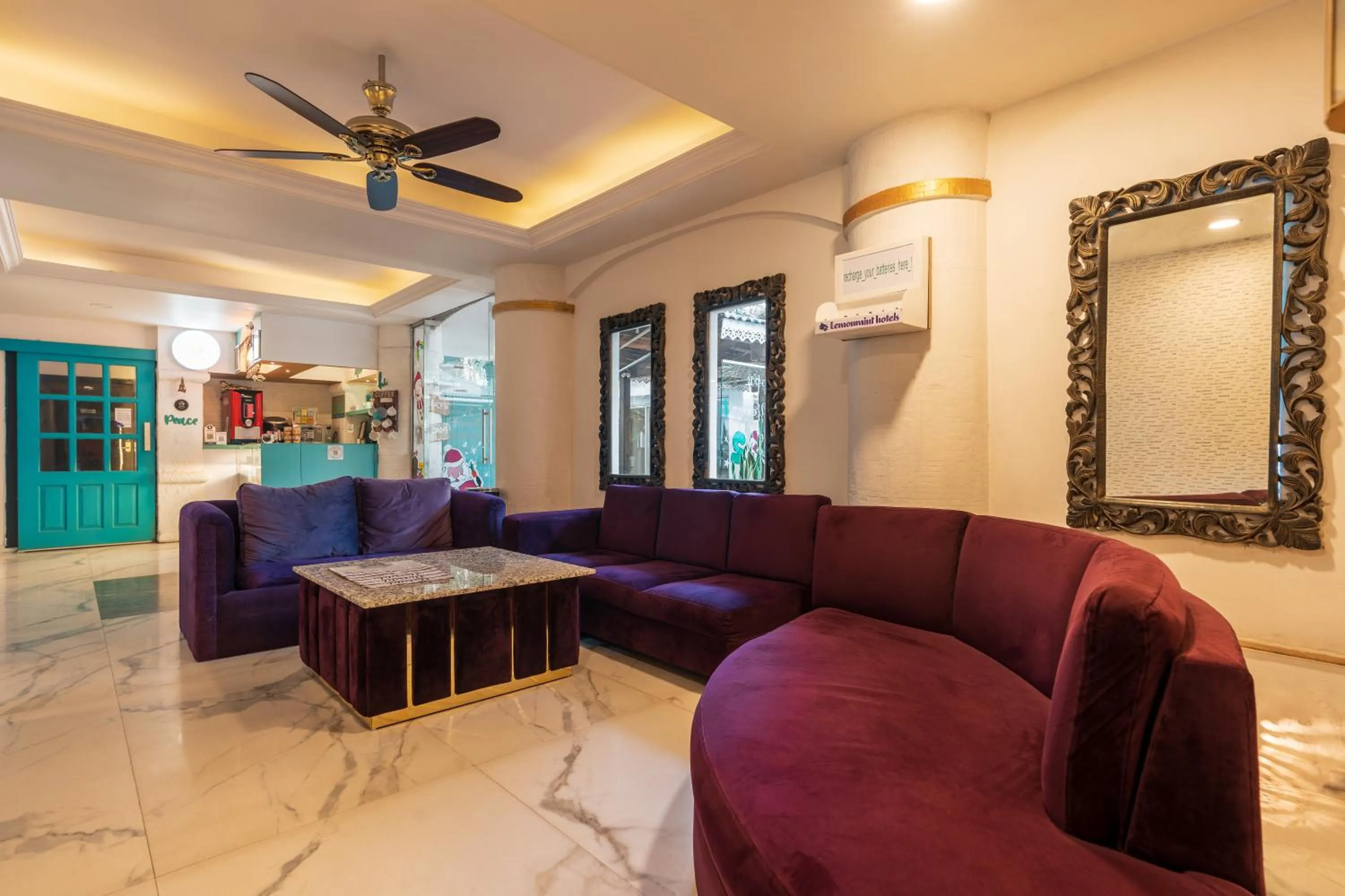 Lemonmint Svelton Manor