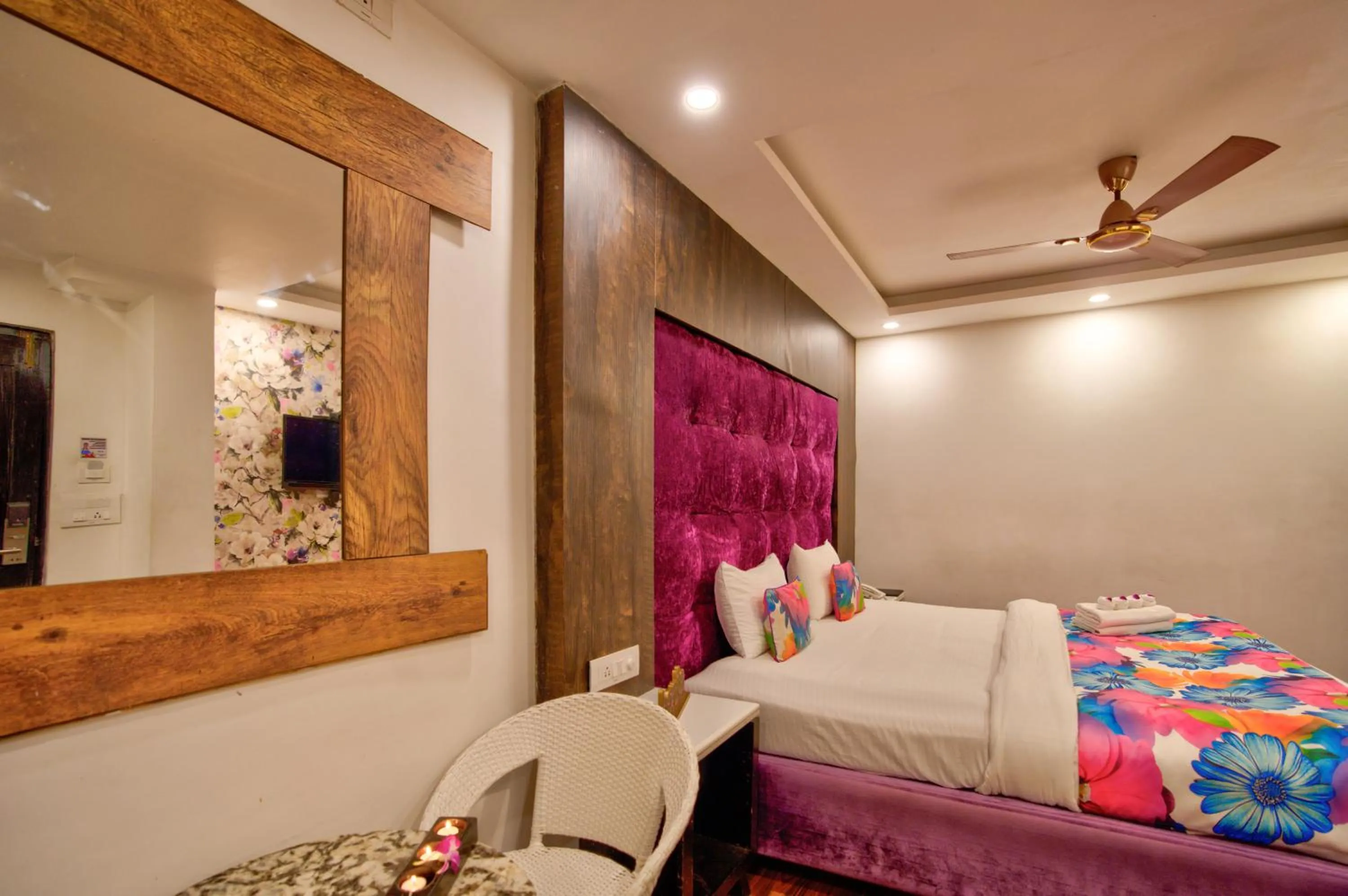 Bed in Lemonmint Svelton Manor