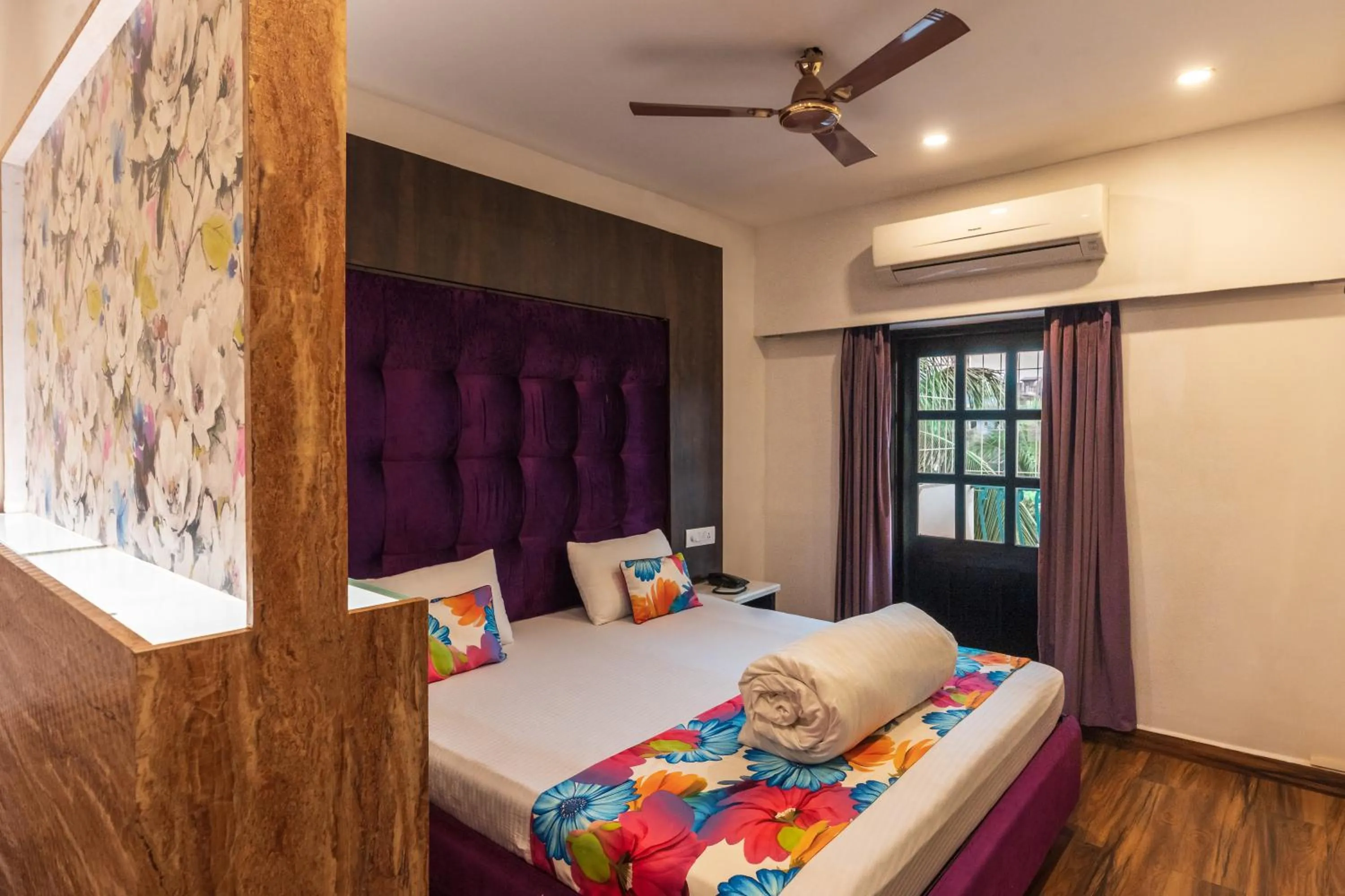 Bed in Lemonmint Svelton Manor