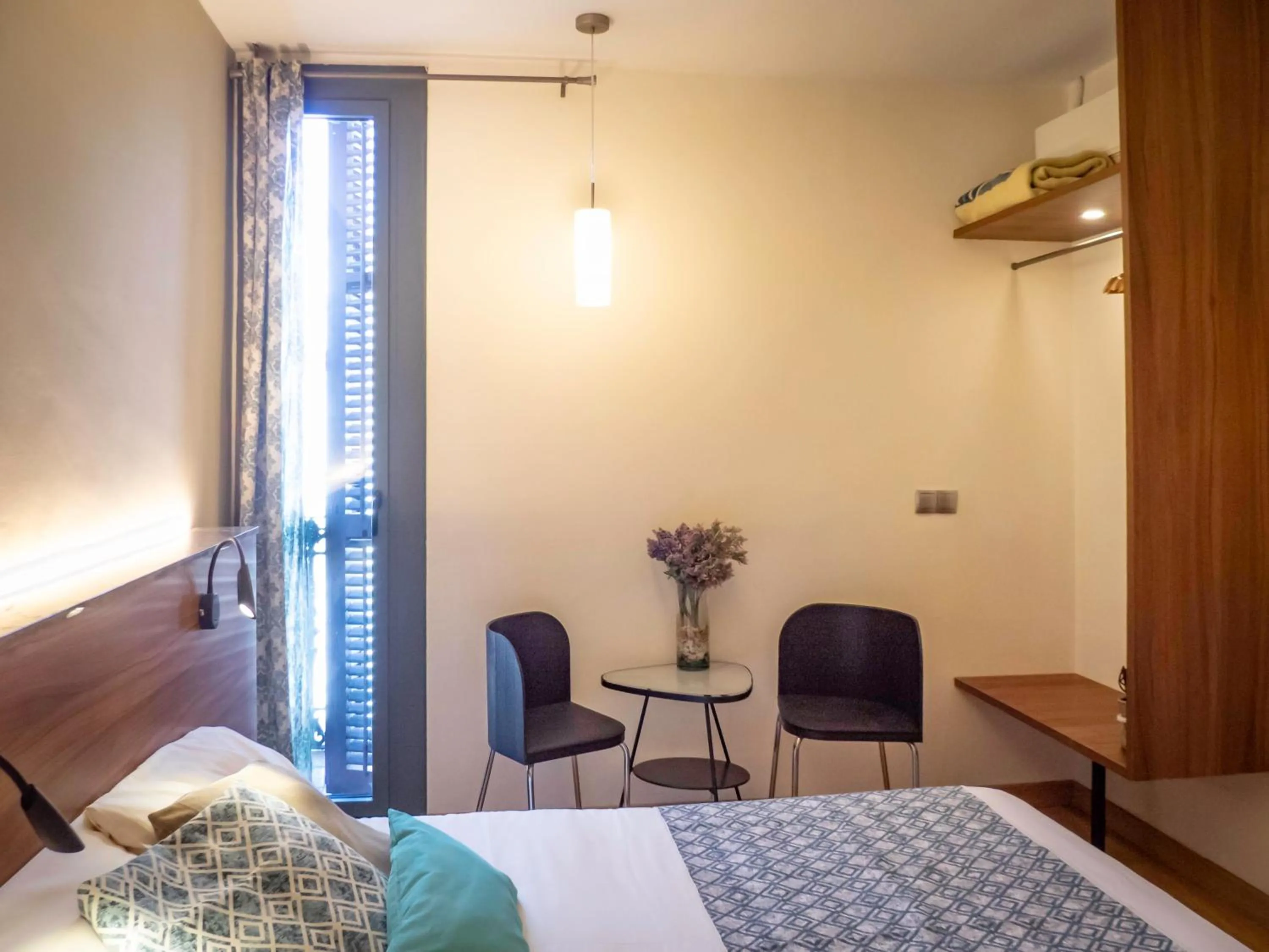 Photo of the whole room, Bed in Pension Ciudadela