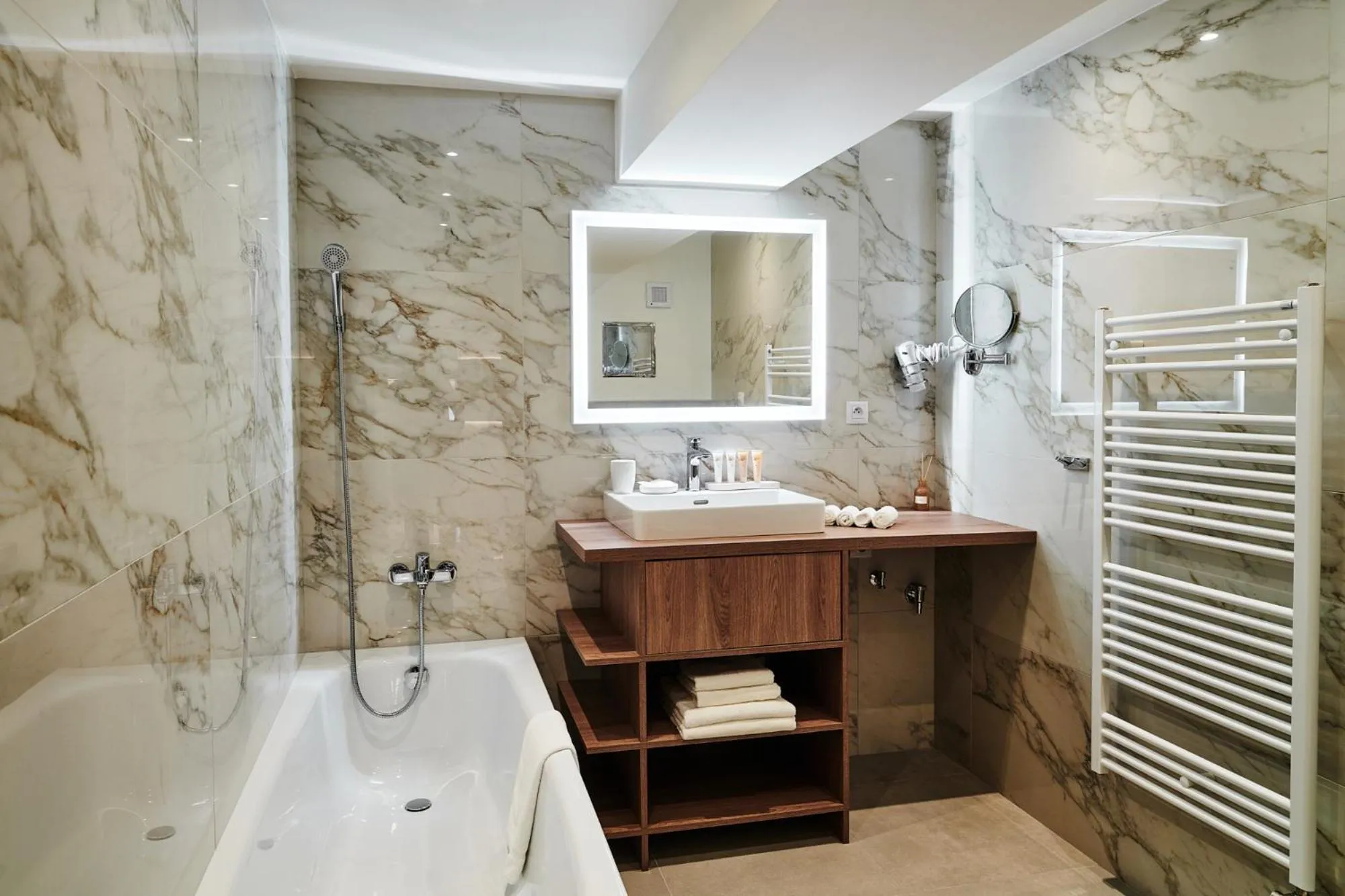 Bathroom in Urpí­n City Residence