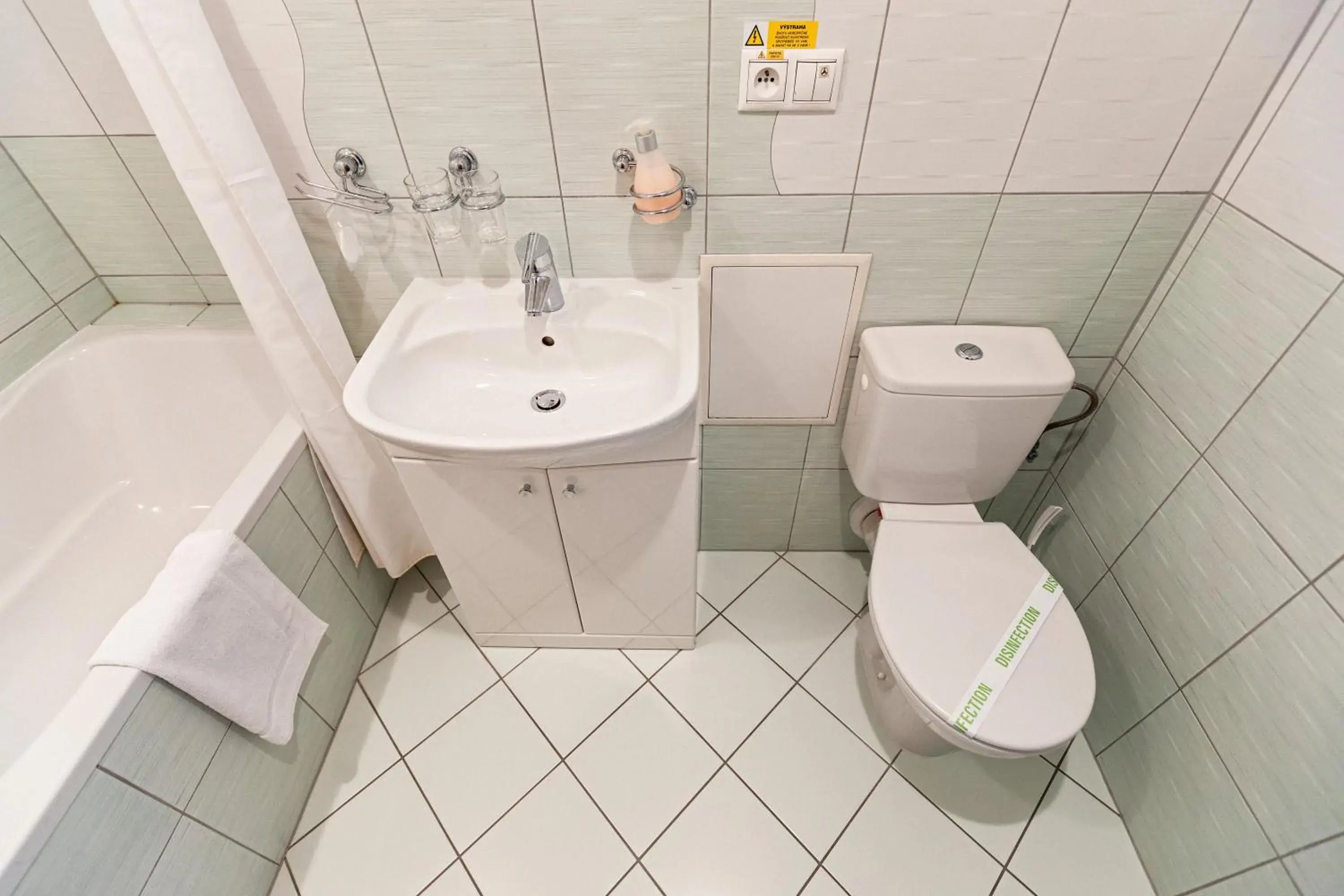 Economy Studio (1 Adult) - single occupancy in Urpín City Residence Economy Studio (1 Adult) - single occupancy in Urpín City Residence