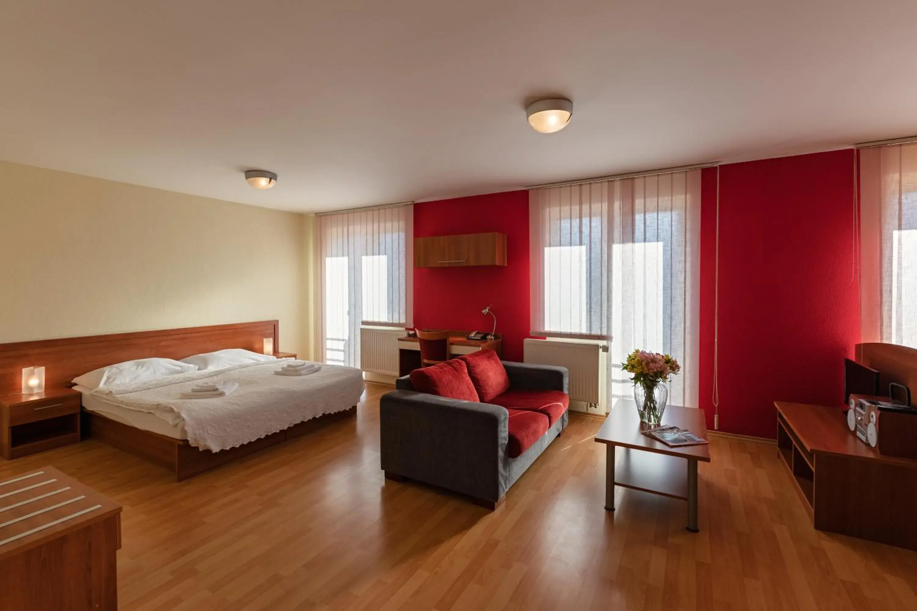 Superior Studio (2 Adults) - single occupancy in Urpín City Residence Superior Studio (2 Adults) - single occupancy in Urpín City Residence