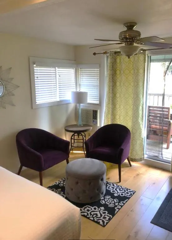 Seating area in Inn on the Russian River