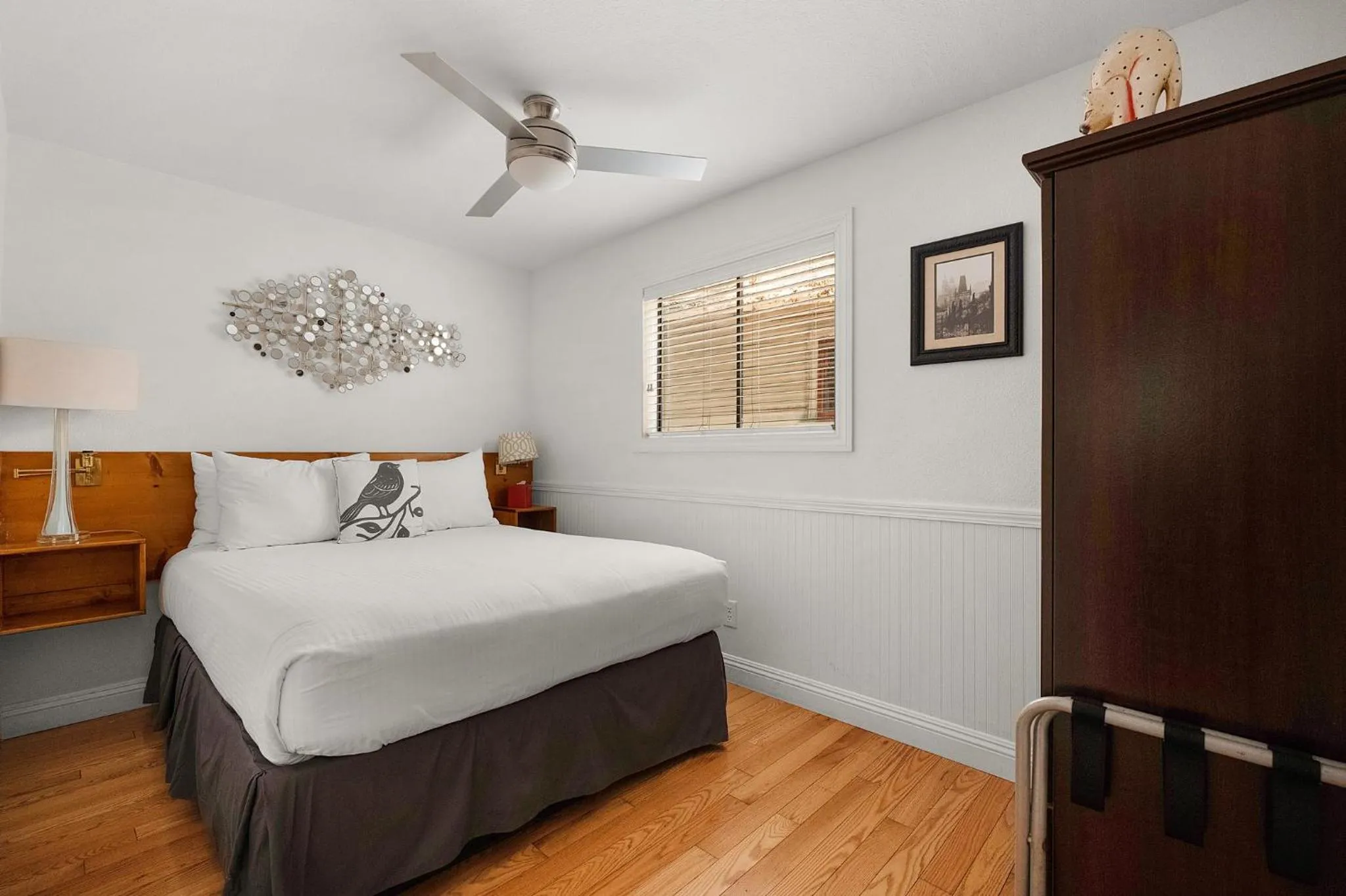 Bedroom, Bed in Inn on the Russian River