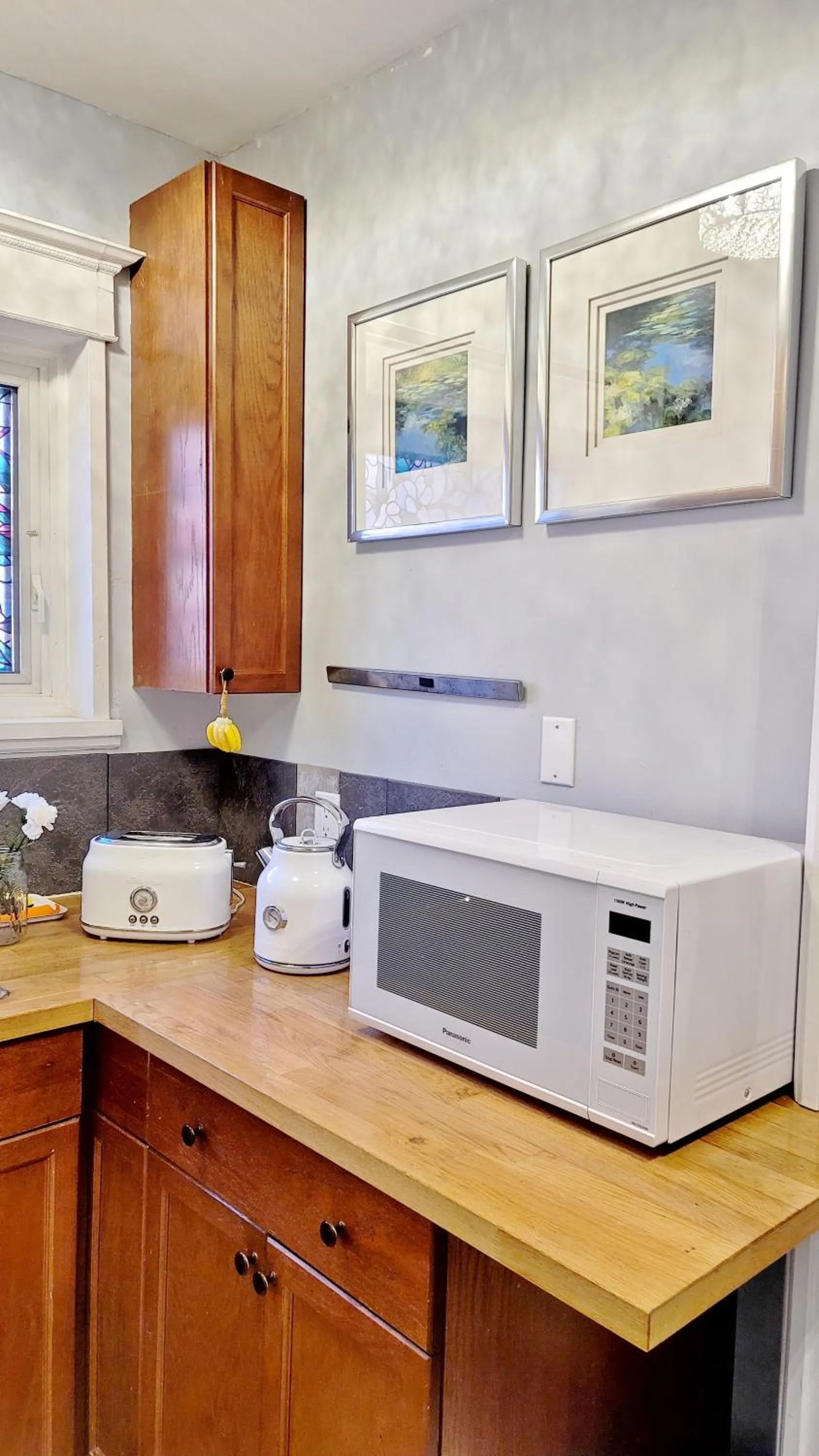 minibar in Winnipeg Holiday