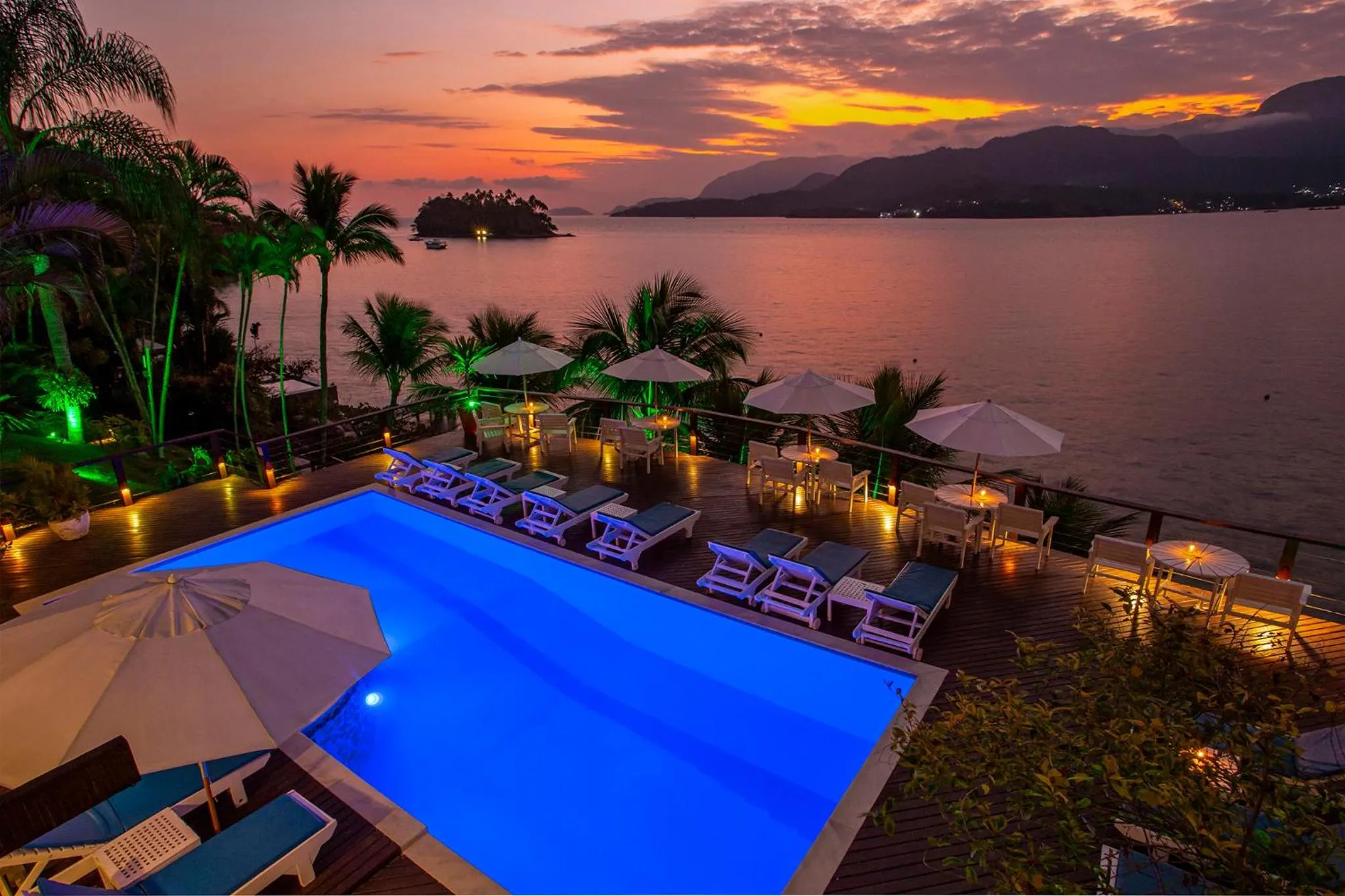 Pool view in Barra do Piuva Porto Hotel