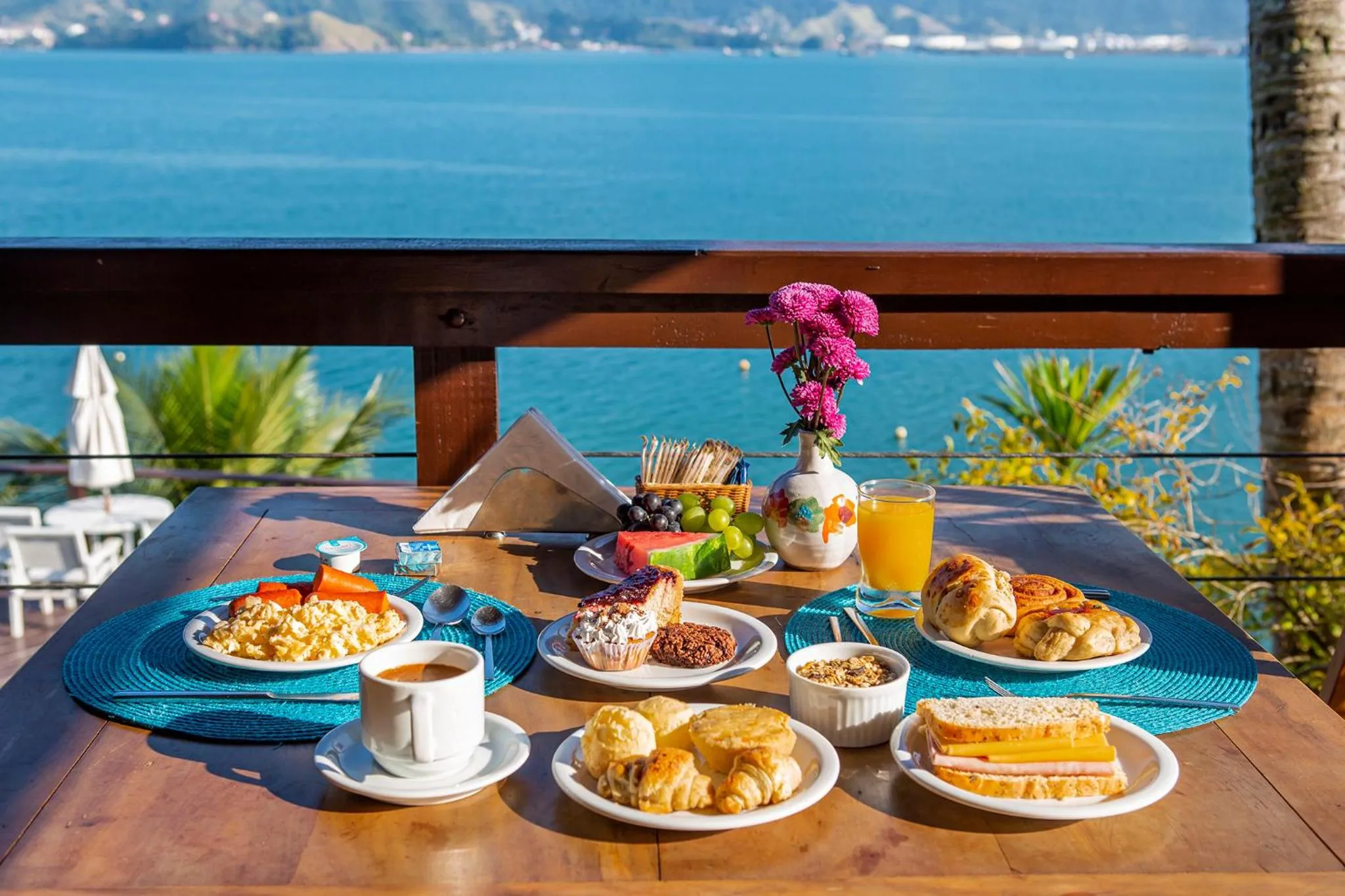 Breakfast in Barra do Piuva Porto Hotel