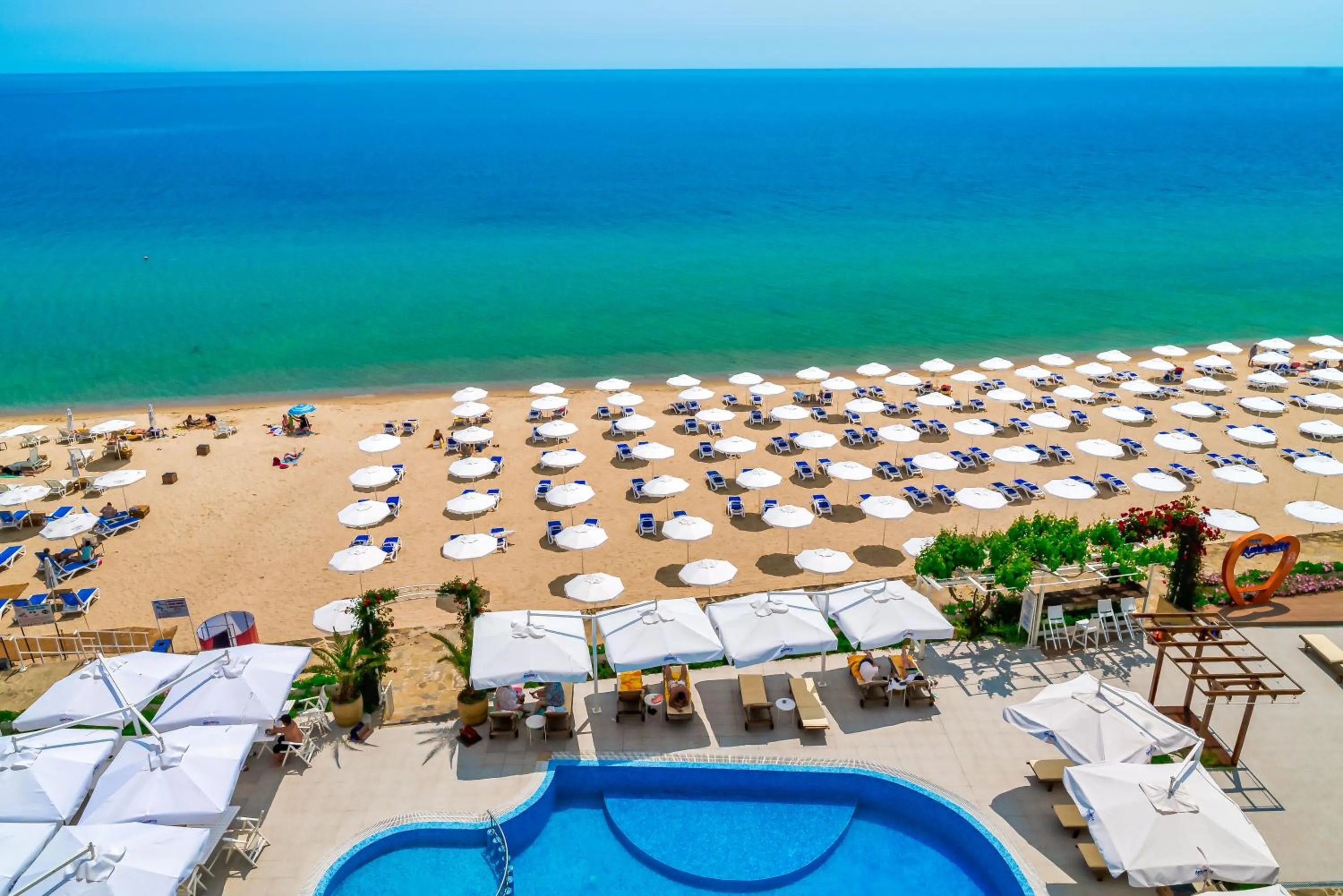Aphrodite Beach Hotel