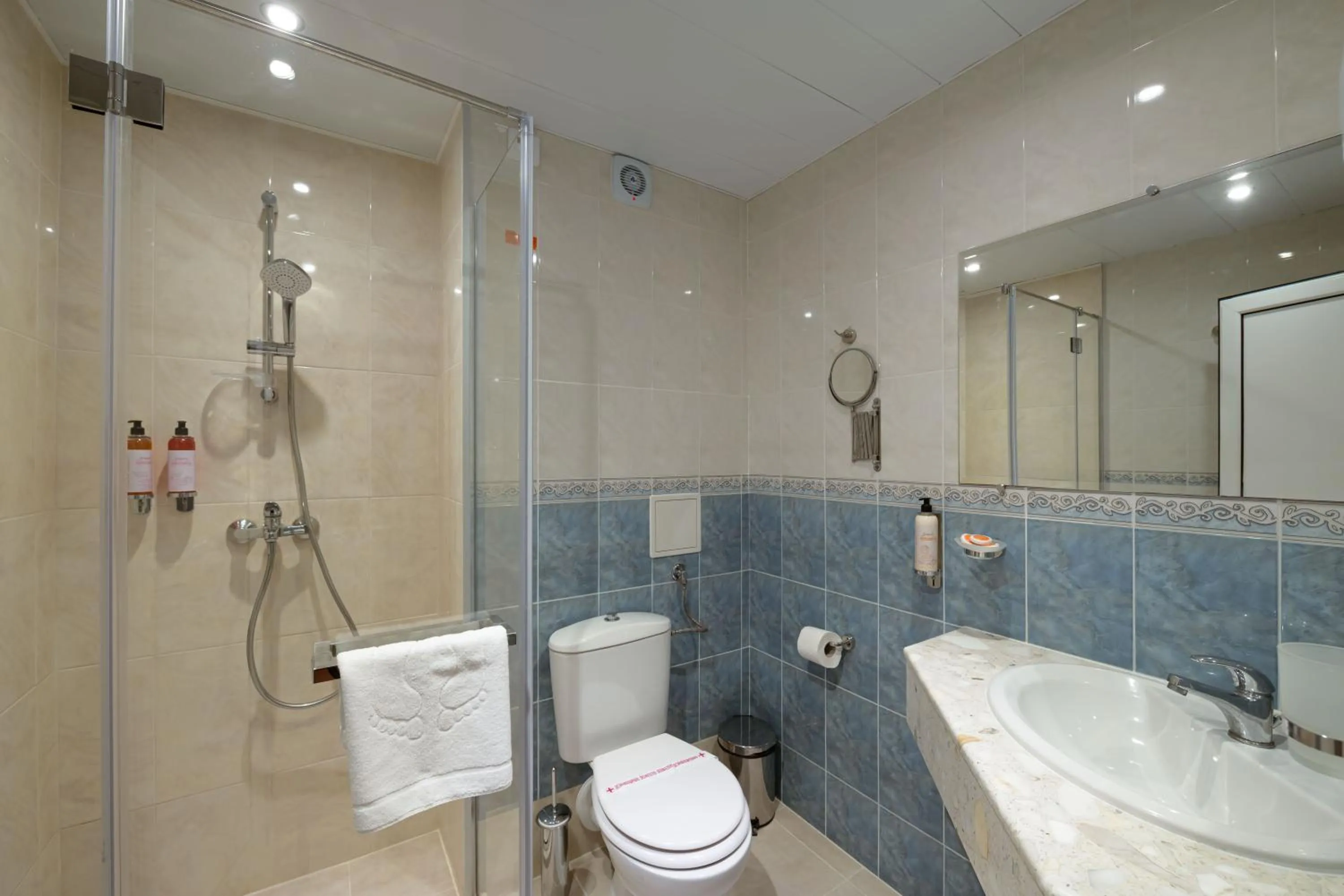 Aphrodite Beach Hotel