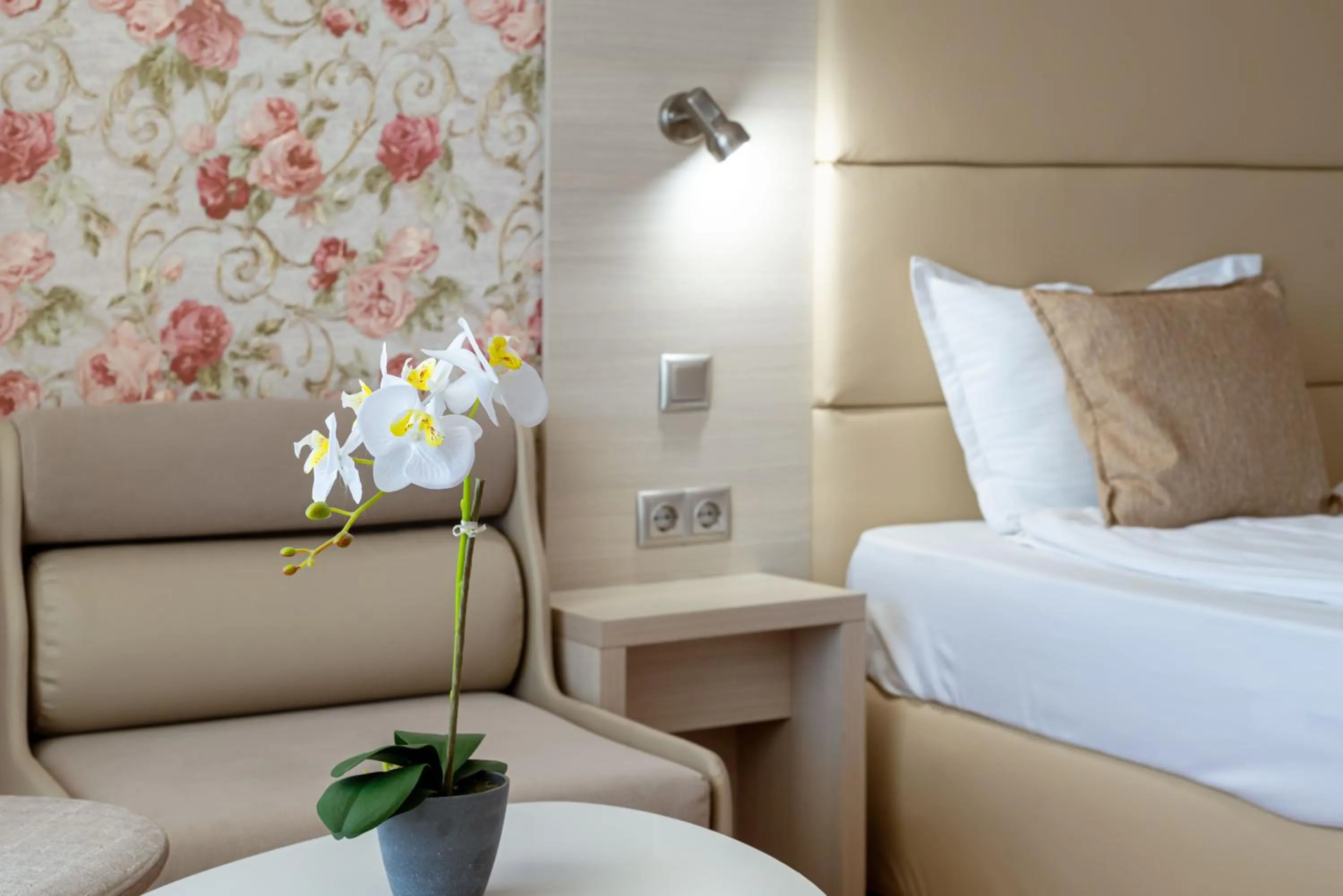 Bed in Aphrodite Beach Hotel