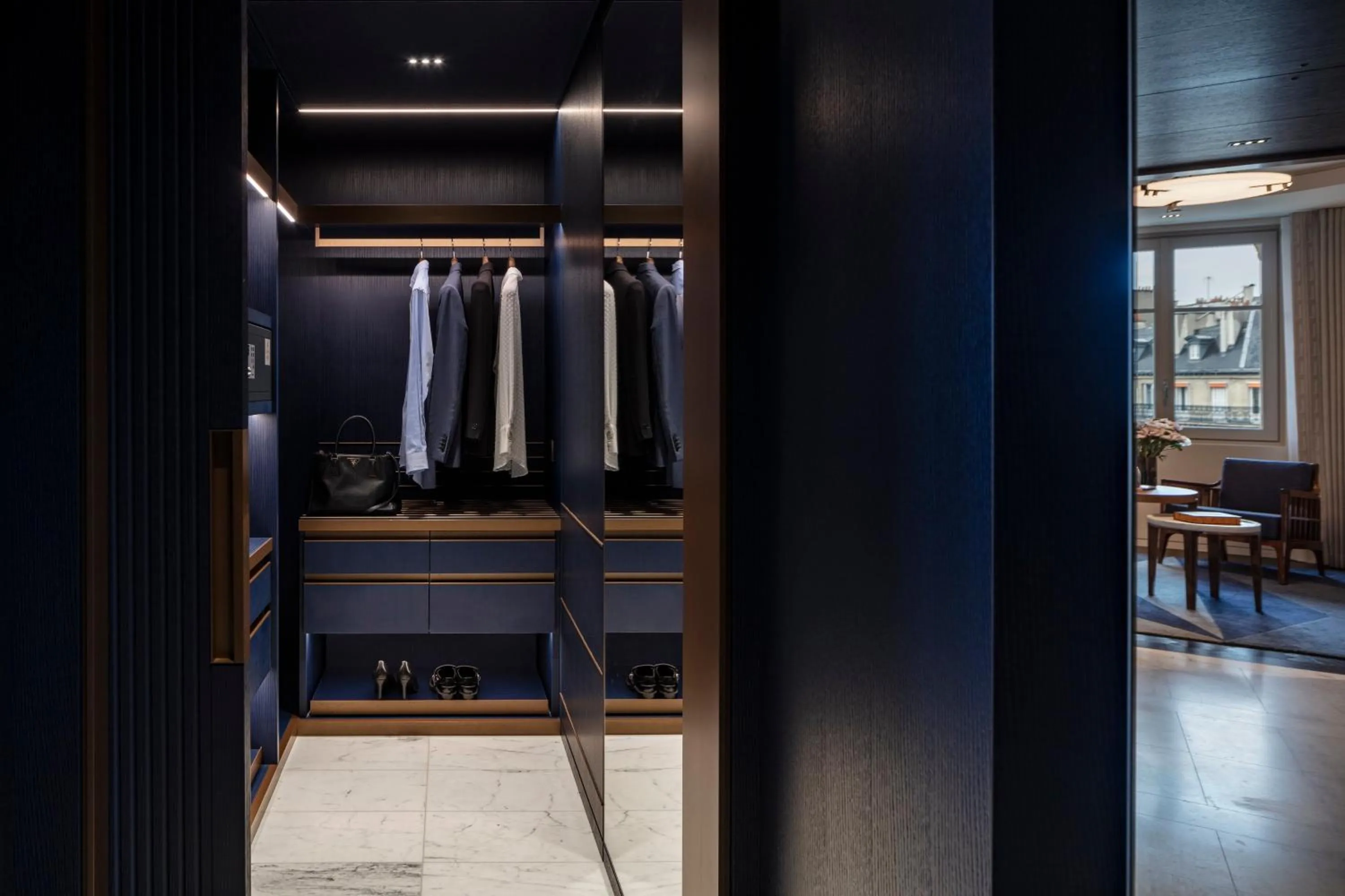 Bedroom in Mandarin Oriental Lutetia, Paris