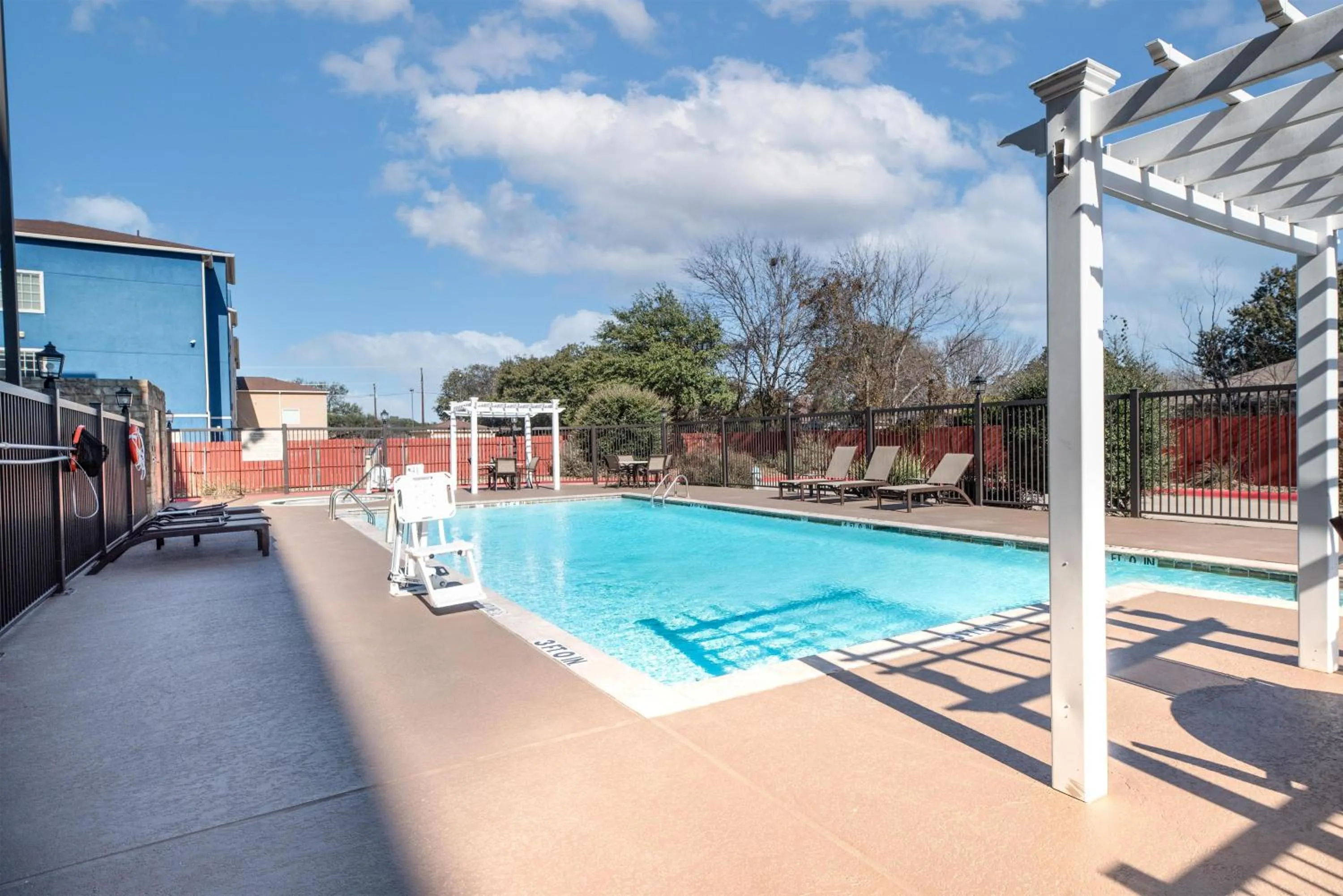 Pool view in Hampton Inn & Suites New Braunfels