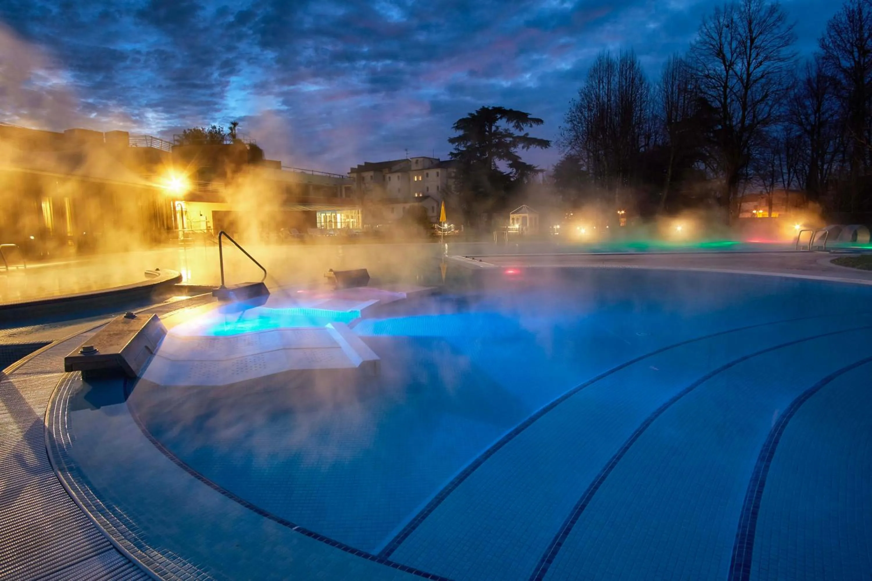 Swimming pool in Terme Preistoriche Resort & Spa