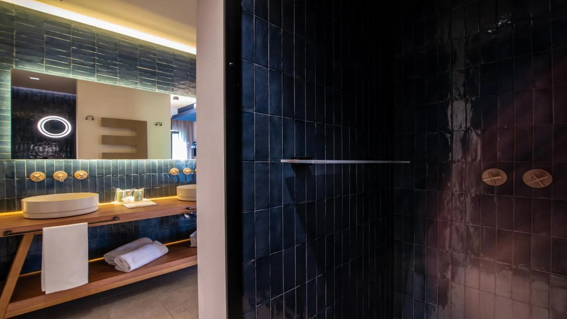 Shower in Terme Preistoriche Resort & Spa