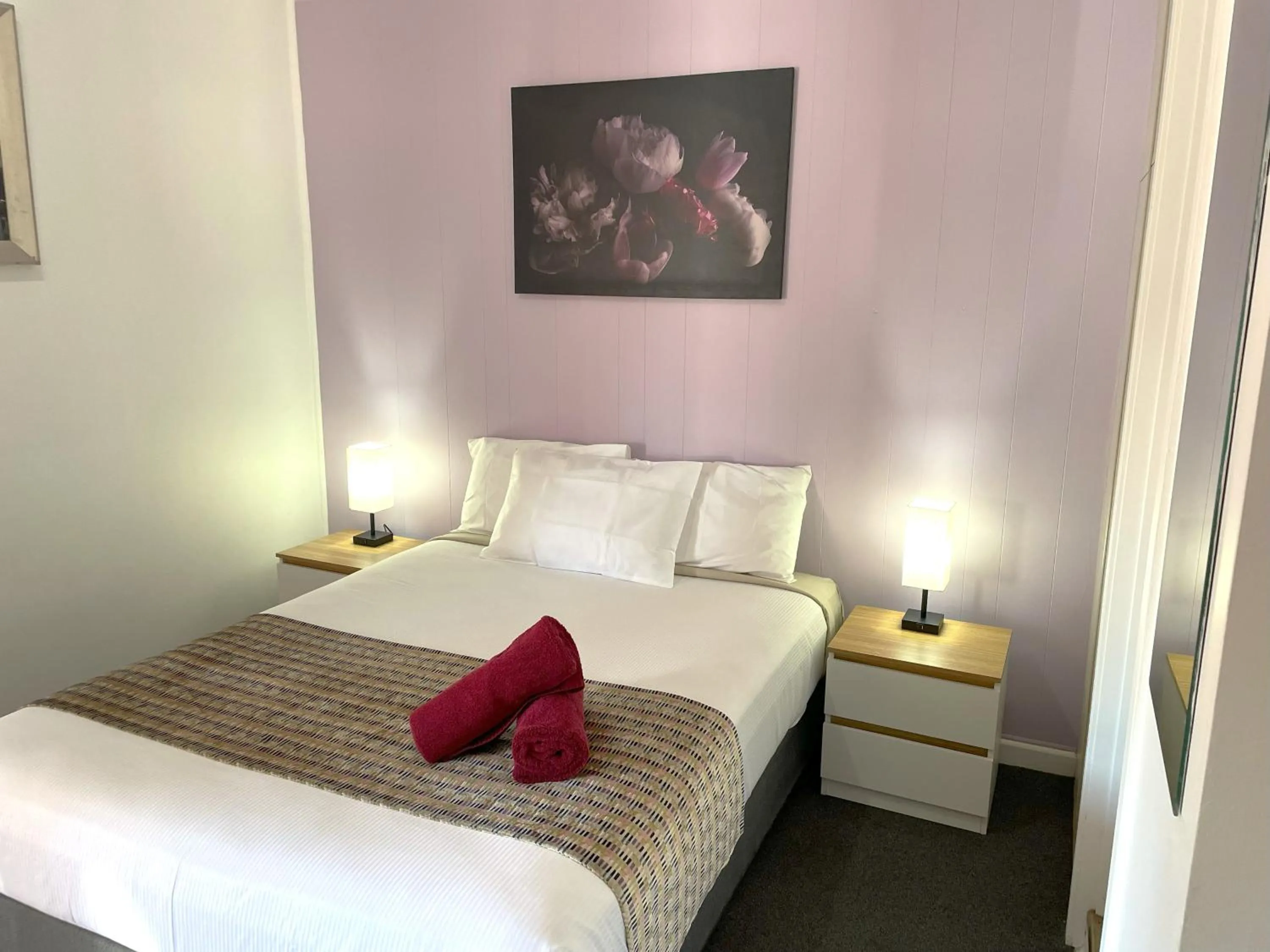 Bed in Taree Lodge Motel