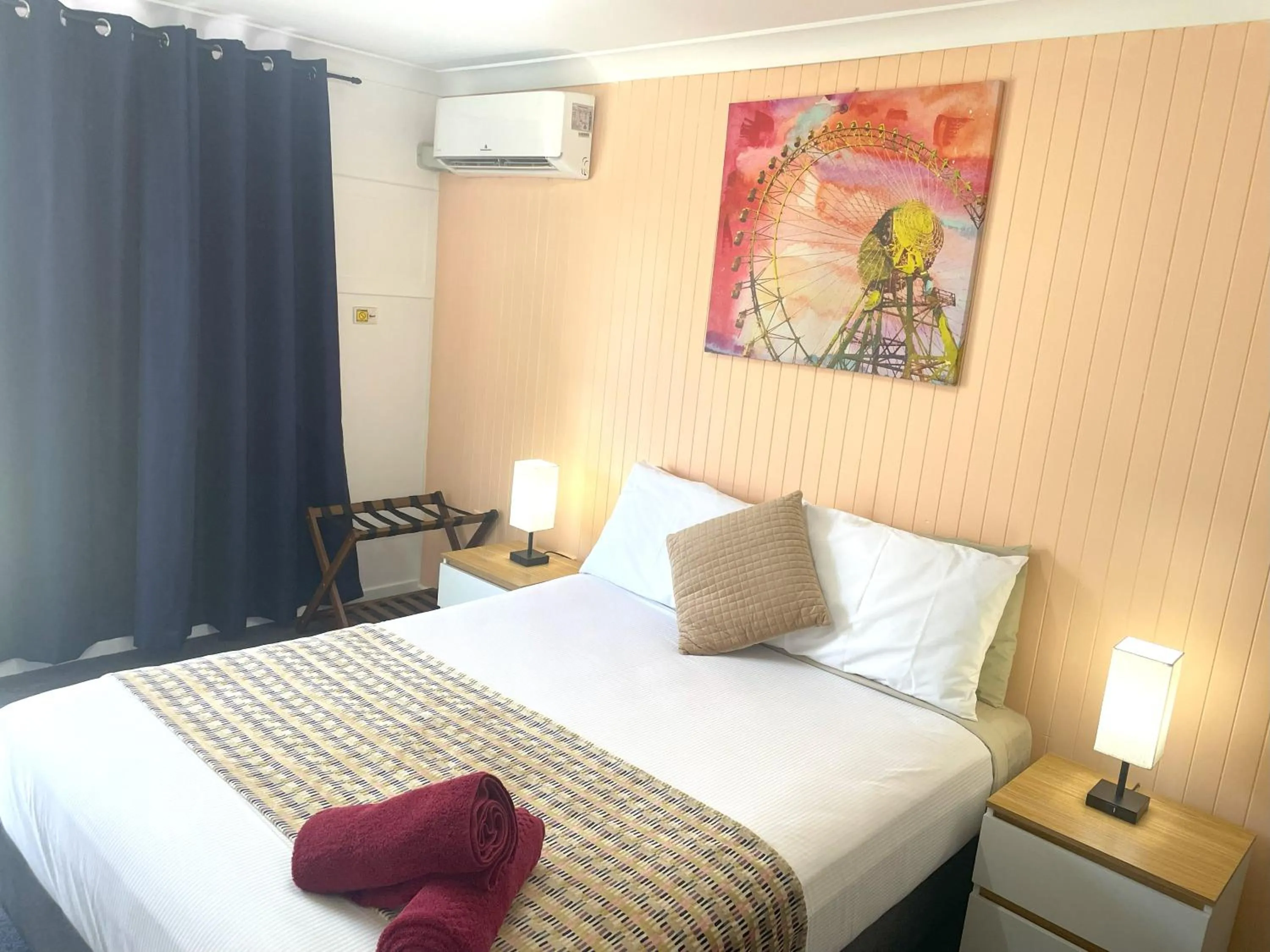 Bed in Taree Lodge Motel