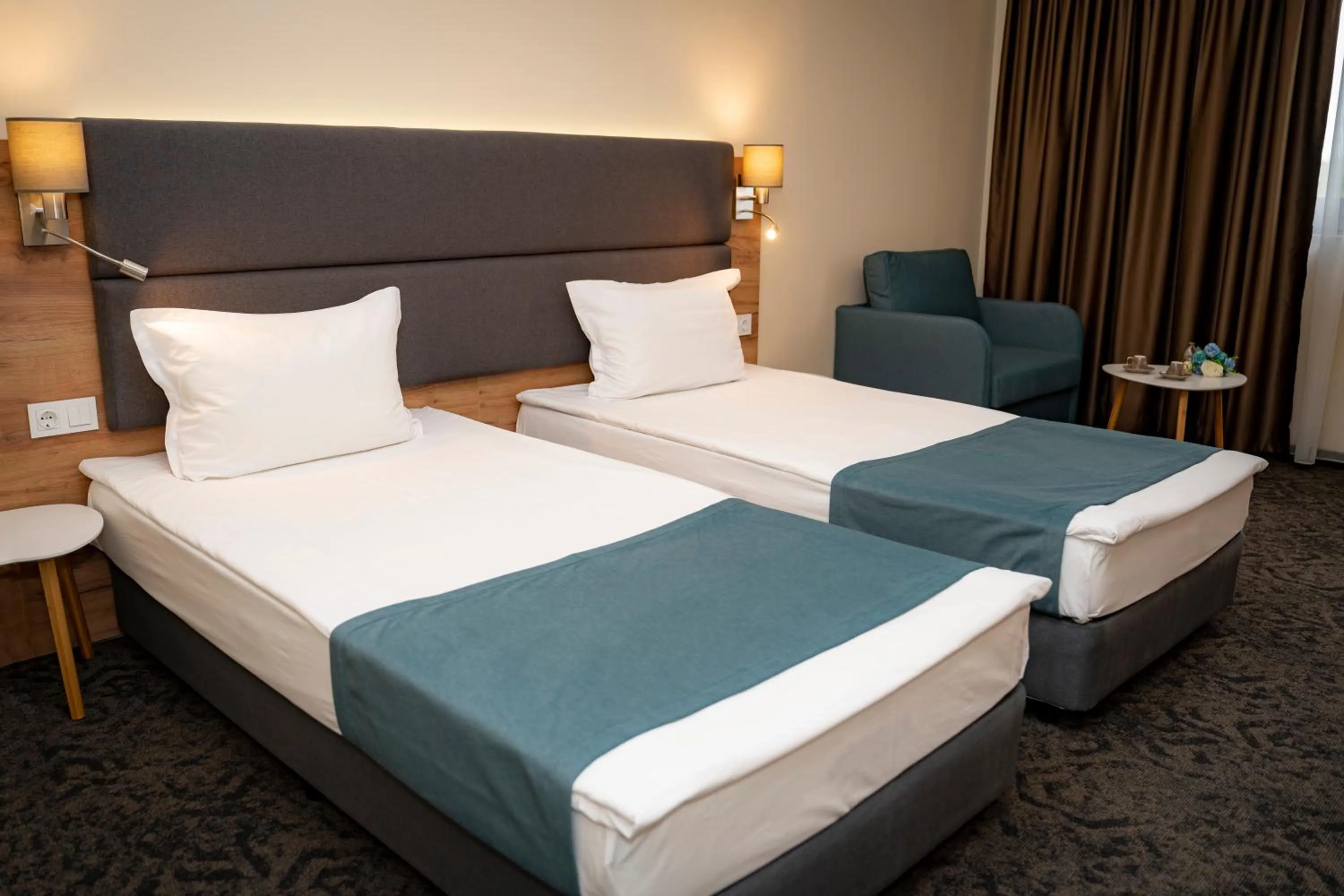 Photo of the whole room, Bed in Aqua Hotel