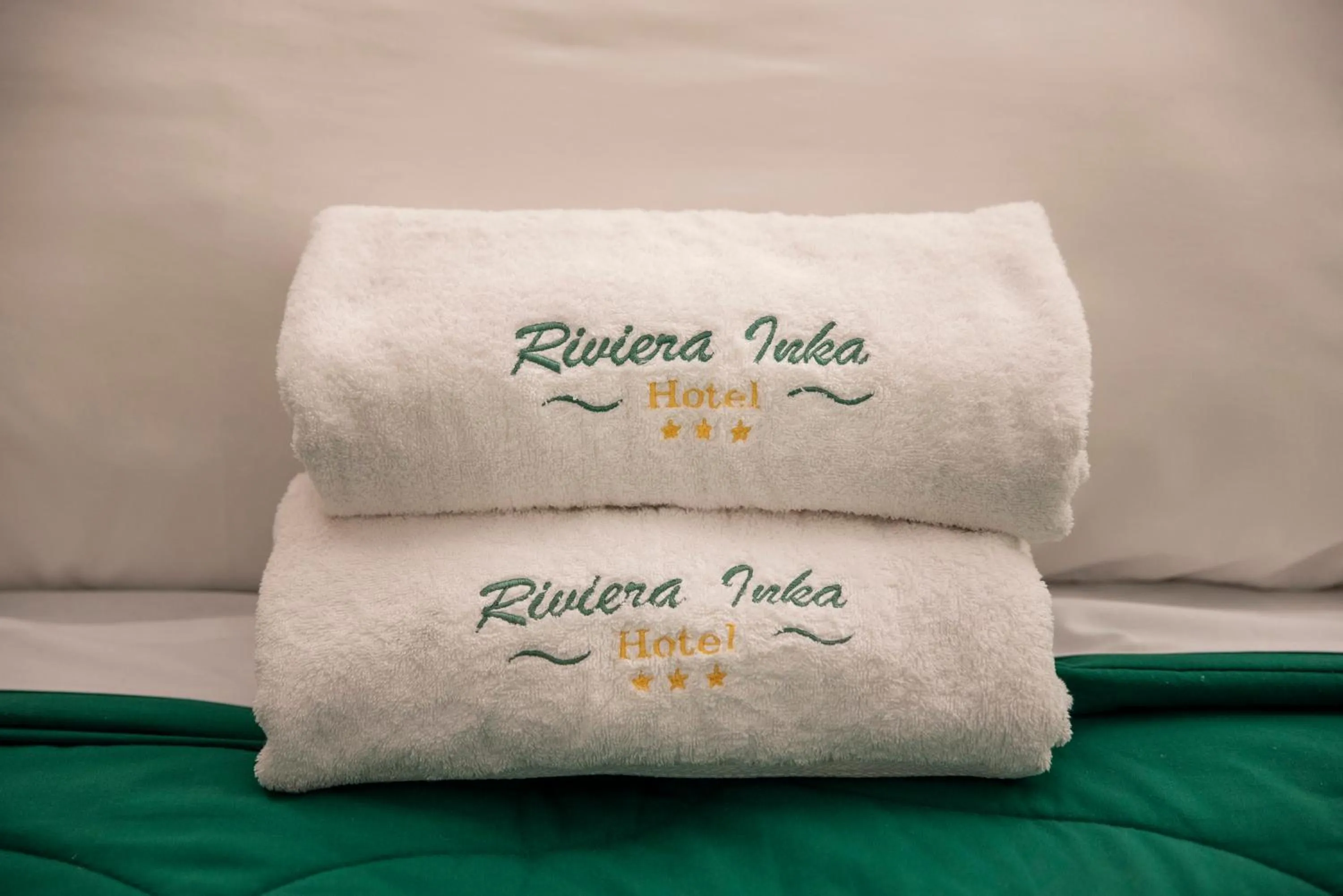 Shower in Hotel Riviera Inka Paracas