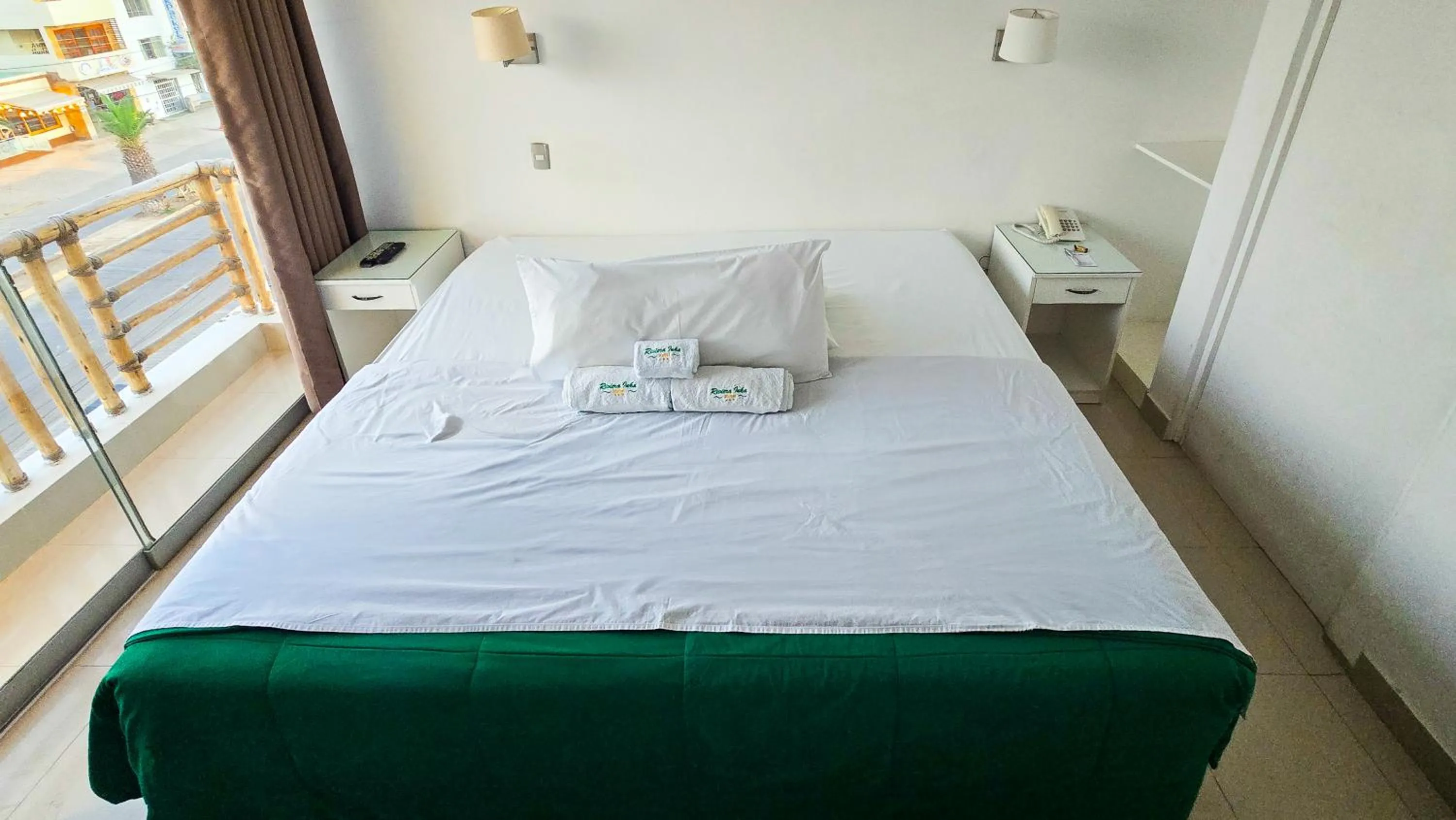 Photo of the whole room, Bed in Hotel Riviera Inka Paracas