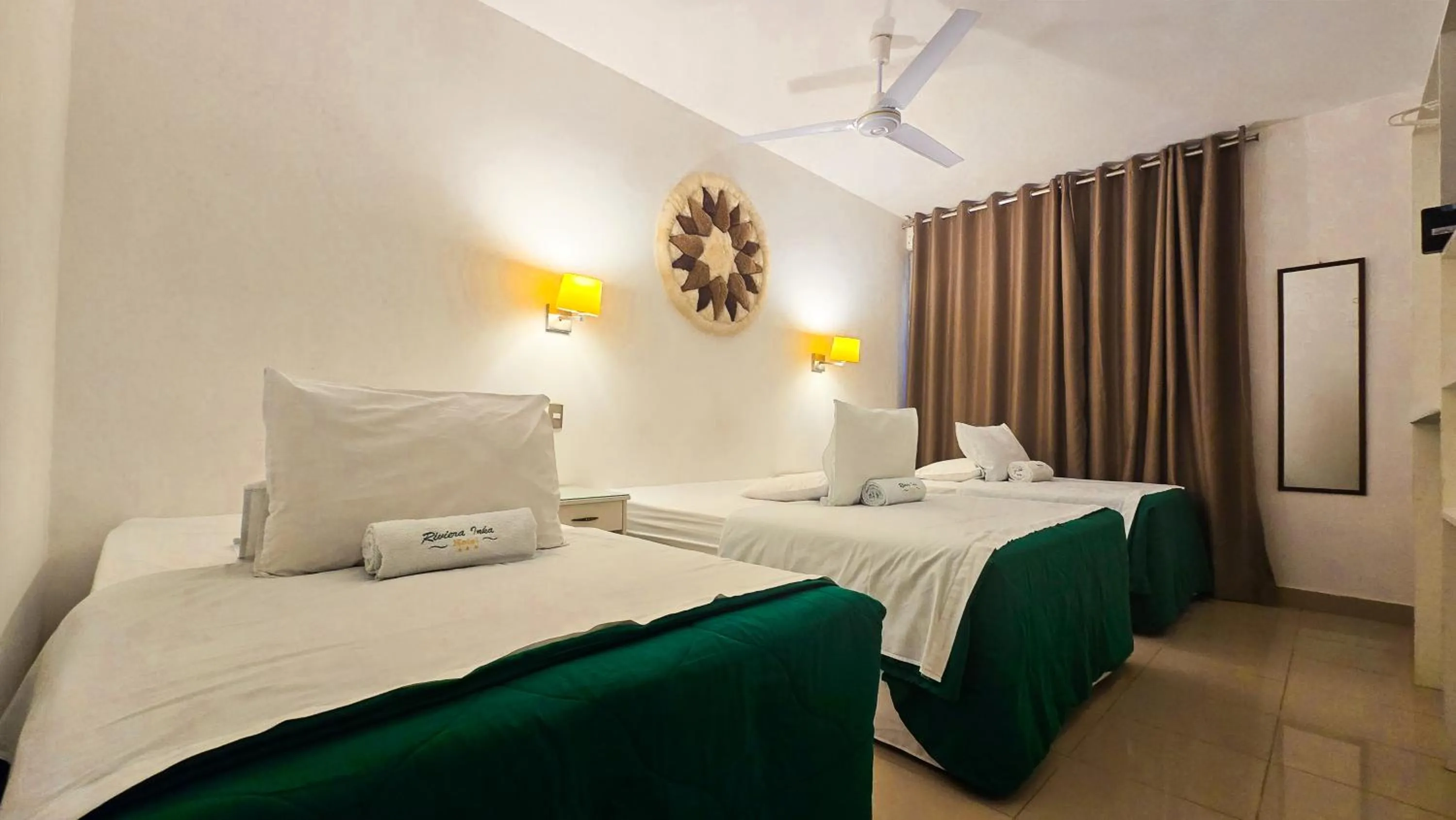 Photo of the whole room, Bed in Hotel Riviera Inka Paracas