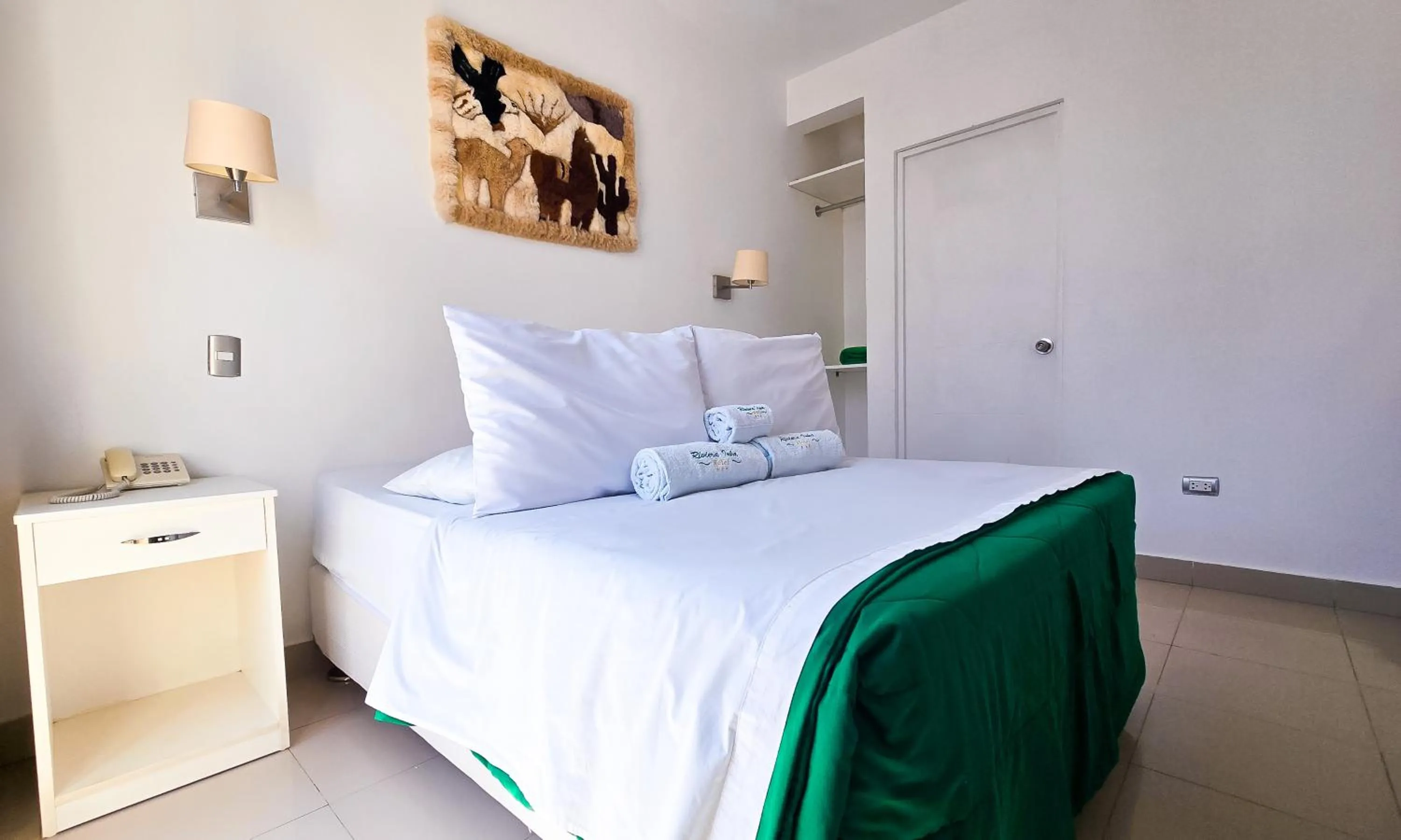 Bed in Hotel Riviera Inka Paracas